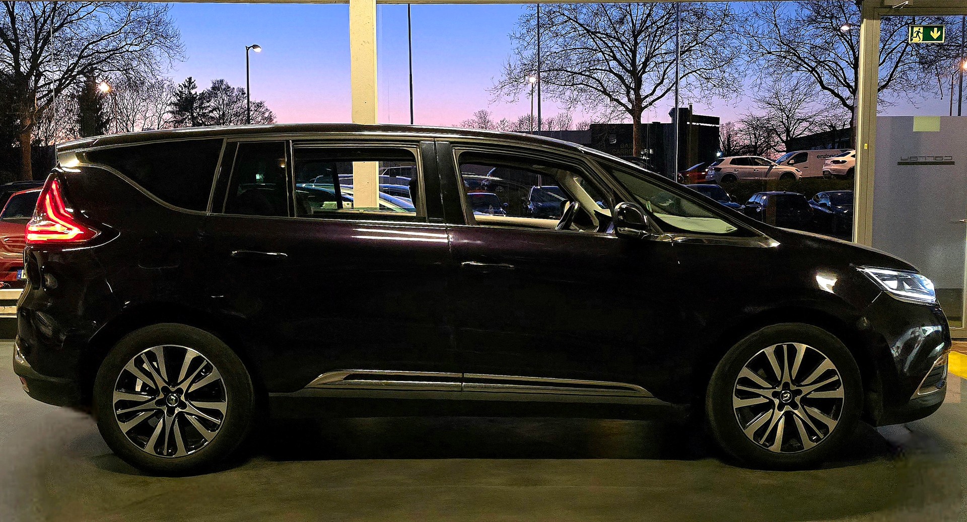 RENAULT Espace 1.6 dCi Initiale Paris EDC-image-7