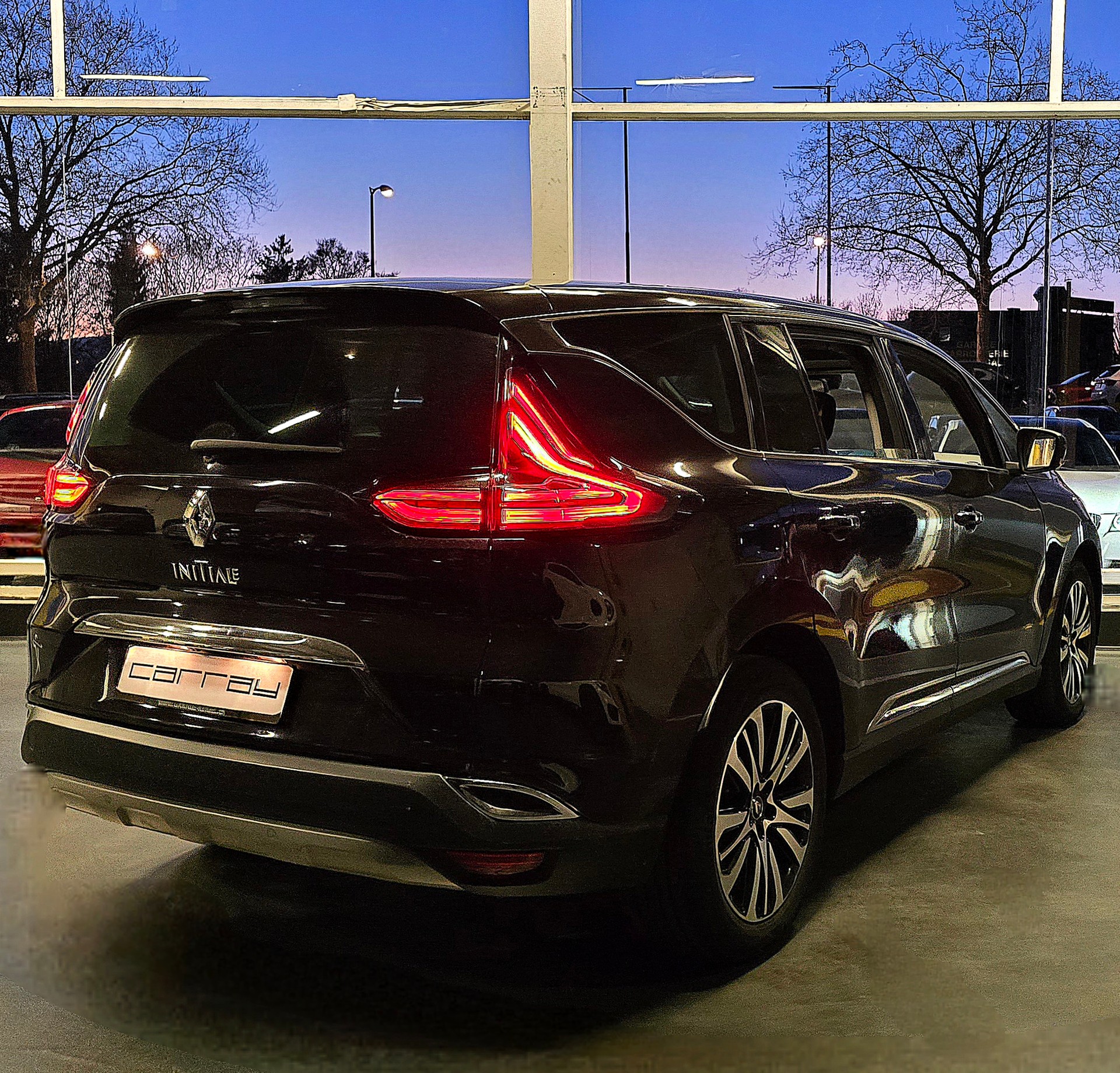 RENAULT Espace 1.6 dCi Initiale Paris EDC-image-6