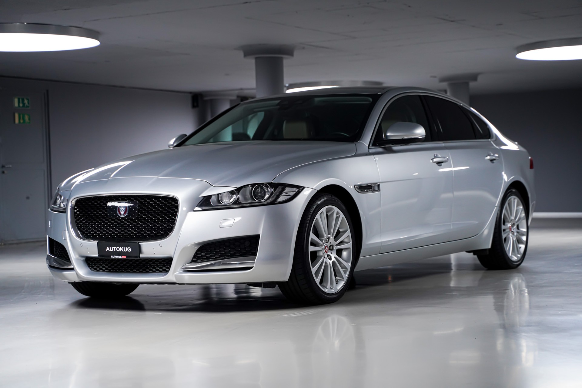 JAGUAR XF 30d R-Sport Automatic