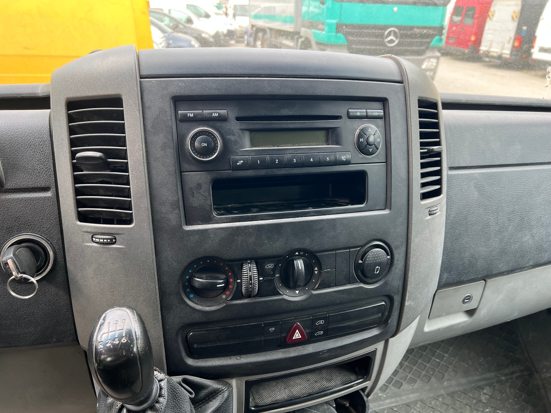 MERCEDES-BENZ Sprinter 316 NGT Standard-image-6