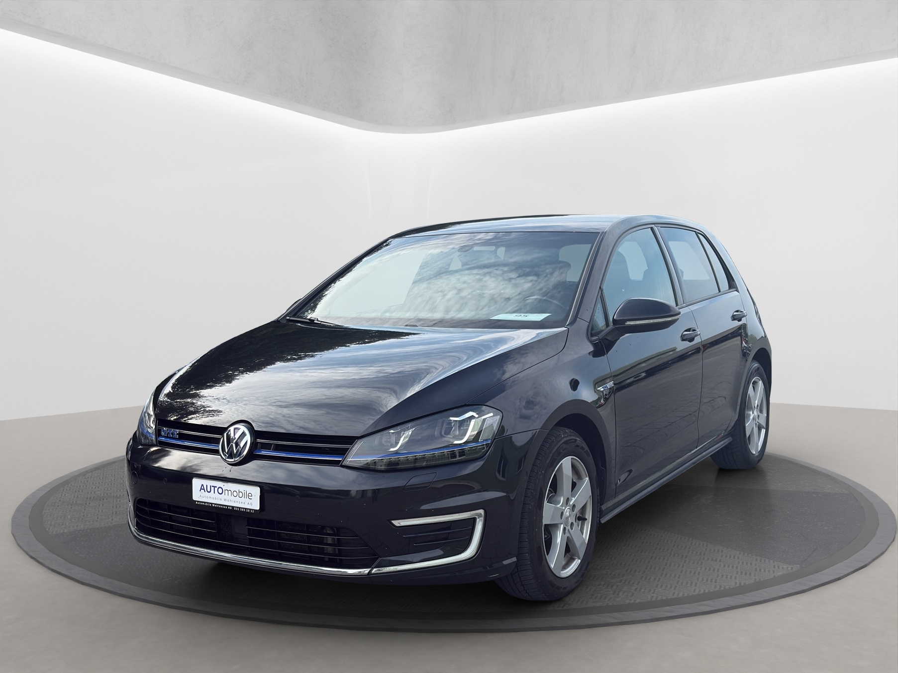 VW Golf 1.4 TSI GTE DSG-showroom-element-1