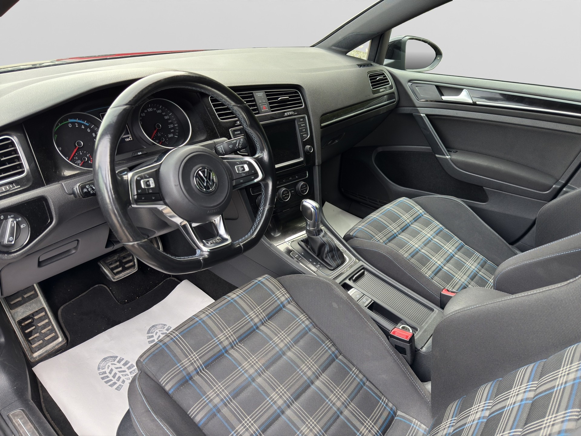 VW Golf 1.4 TSI GTE DSG-image-7