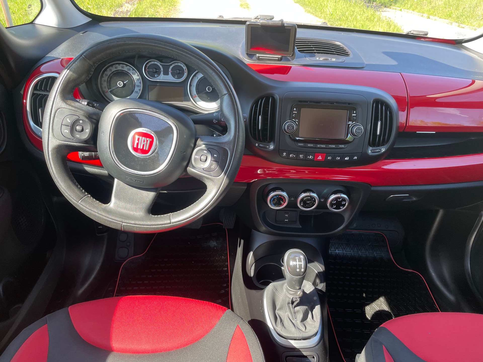 FIAT 500L 1.3 JTD Trekking Dualogic-image-10