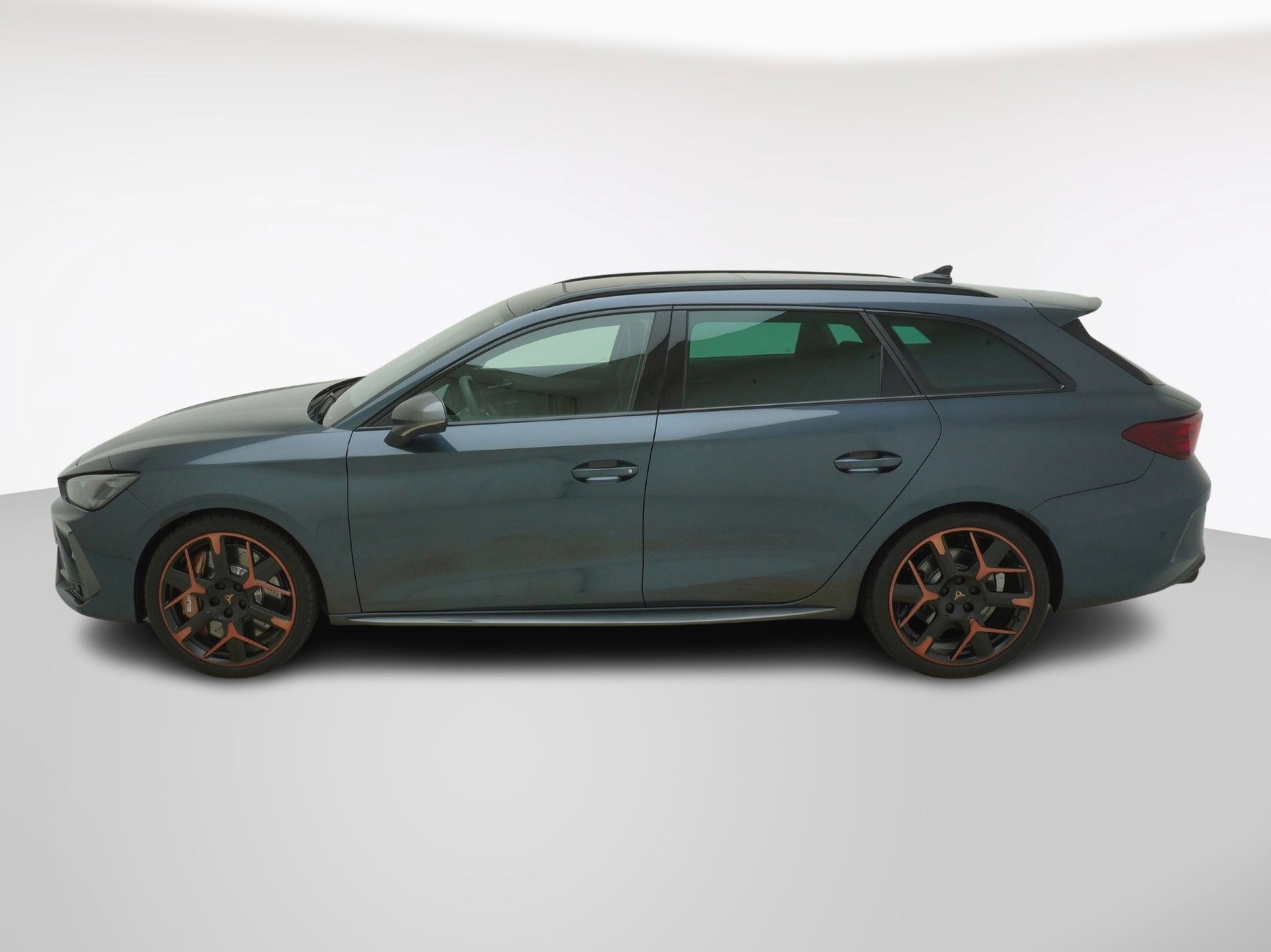 CUPRA Leon ST 2.0 TSI Extreme 4Drive DSG-showroom-element-1