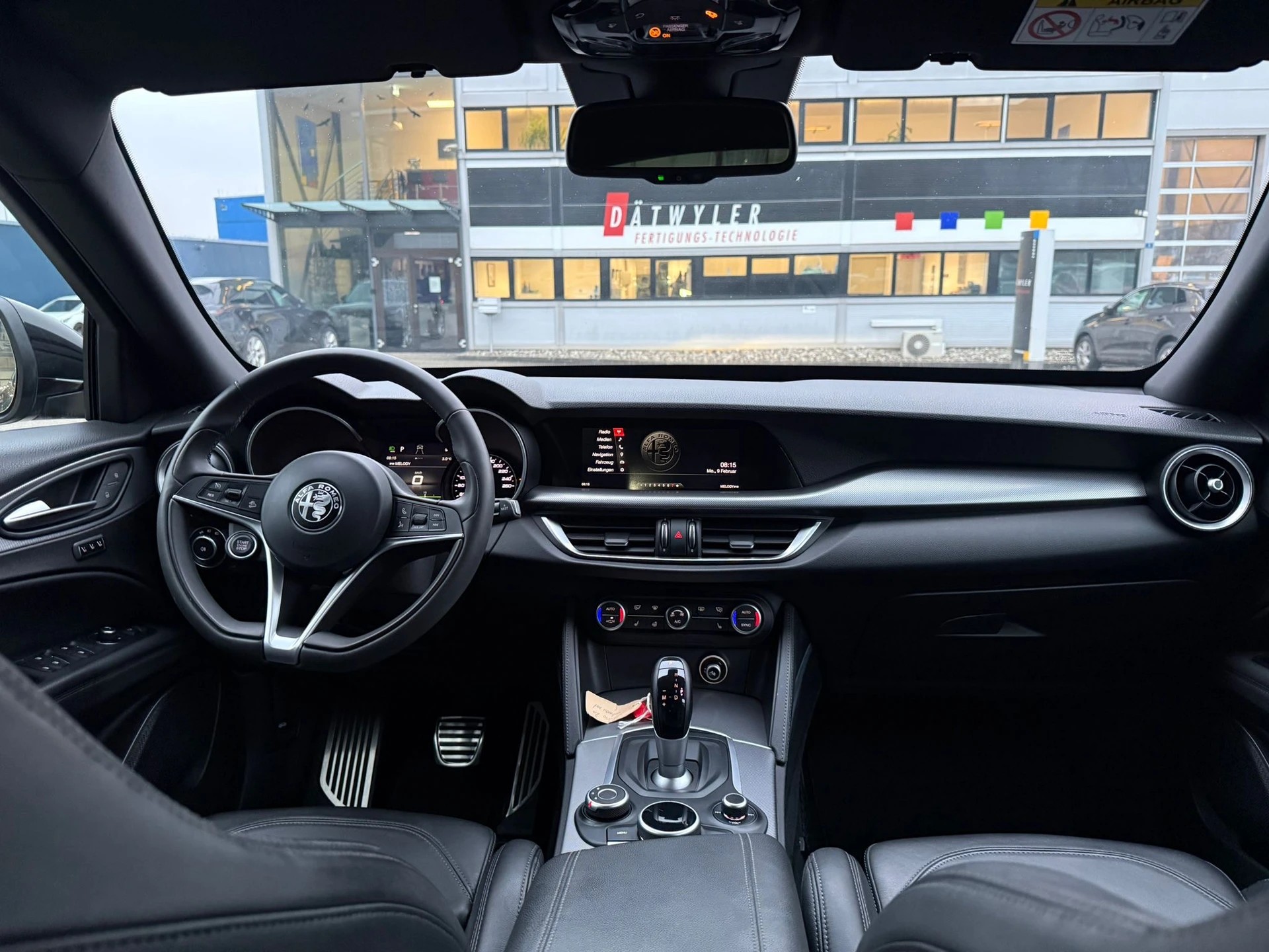 ALFA ROMEO Stelvio 2.0 Executive Q4 Automatic-image-10