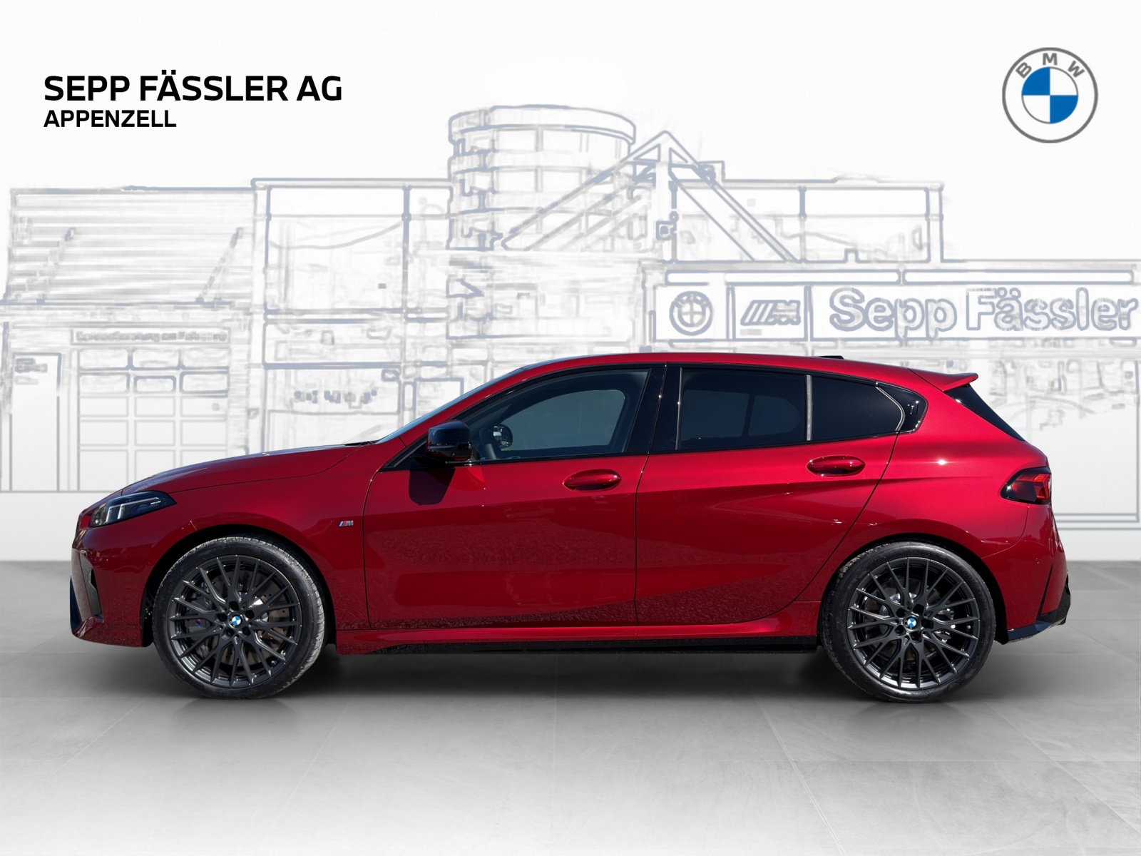 BMW M135 xDrive-showroom-element-1