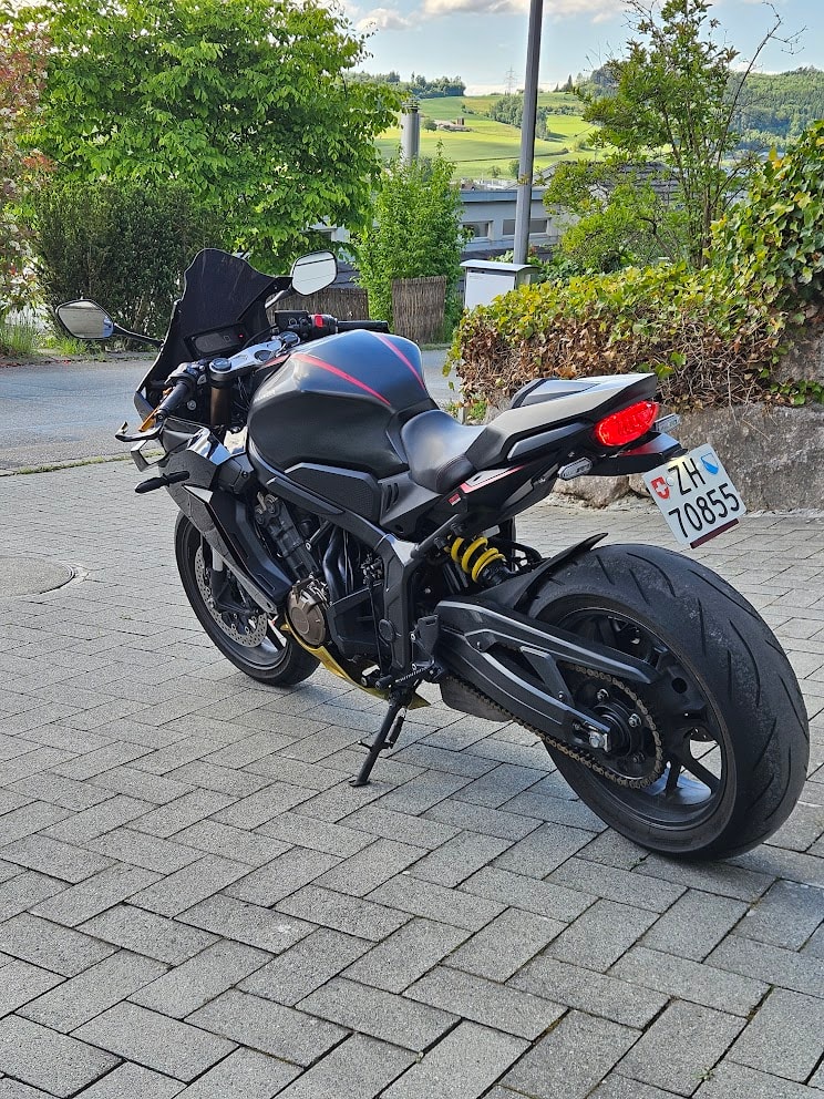 HONDA CBR 650 R ABS-image-4