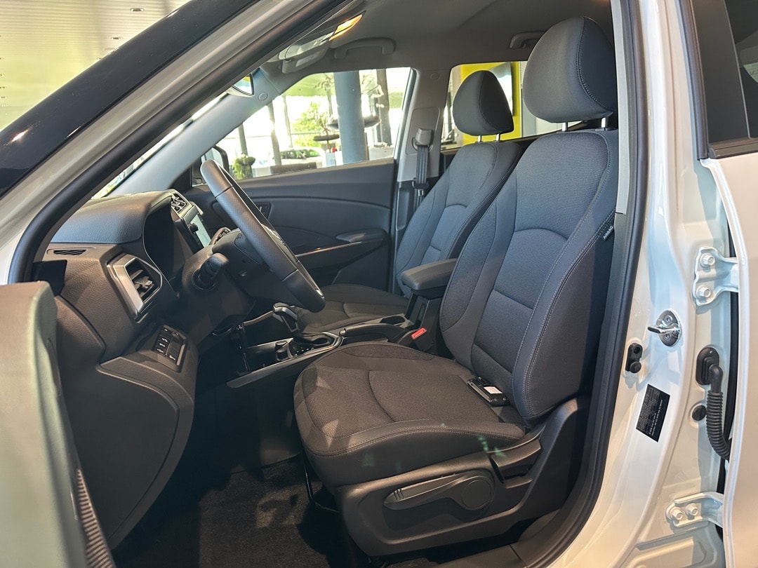 KGM-SsangYong Tivoli 1.5 T GDI Bronze 4WD Automat-image-9