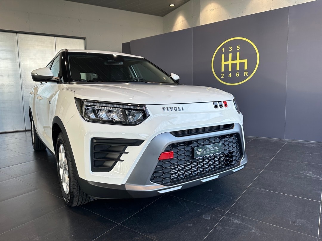 KGM-SsangYong Tivoli 1.5 T GDI Bronze 4WD Automat-showroom-element-1