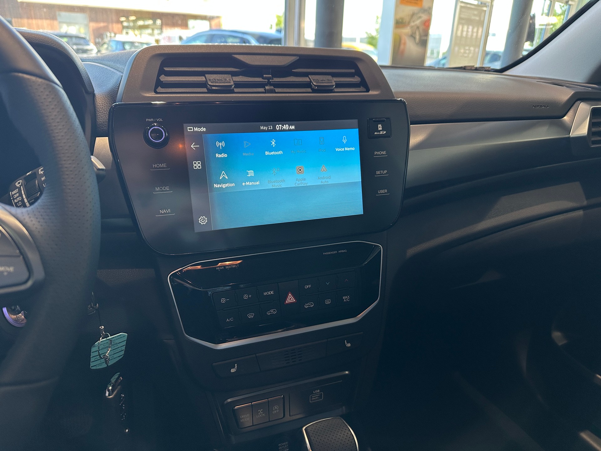KGM-SsangYong Tivoli 1.5 T GDI Bronze 4WD Automat-image-16