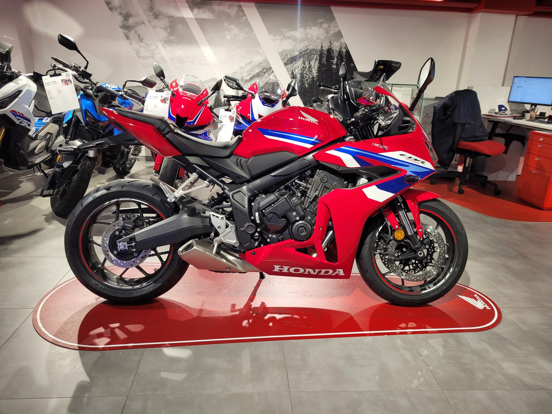 HONDA CBR 650 R E-Clutch-image-1