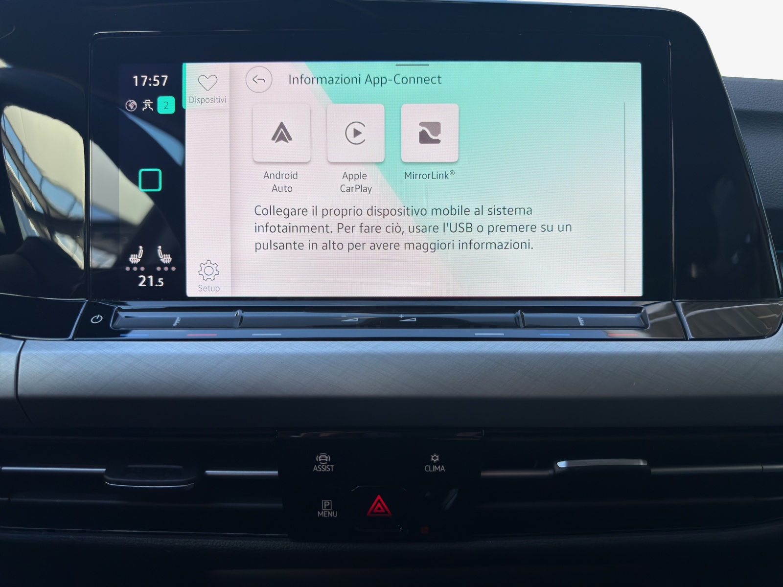 VW Golf 1.0 eTSI mHEV ACTLife DSG-image-14