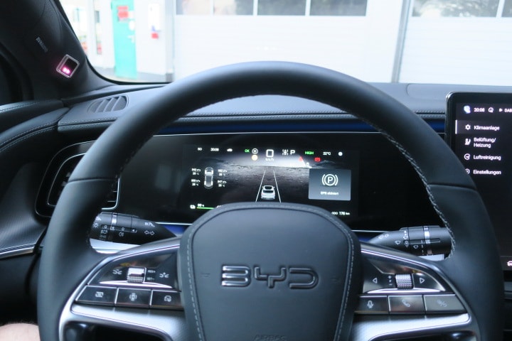 BYD Sealion 7 91,3 kWh Excellence AWD-image-15