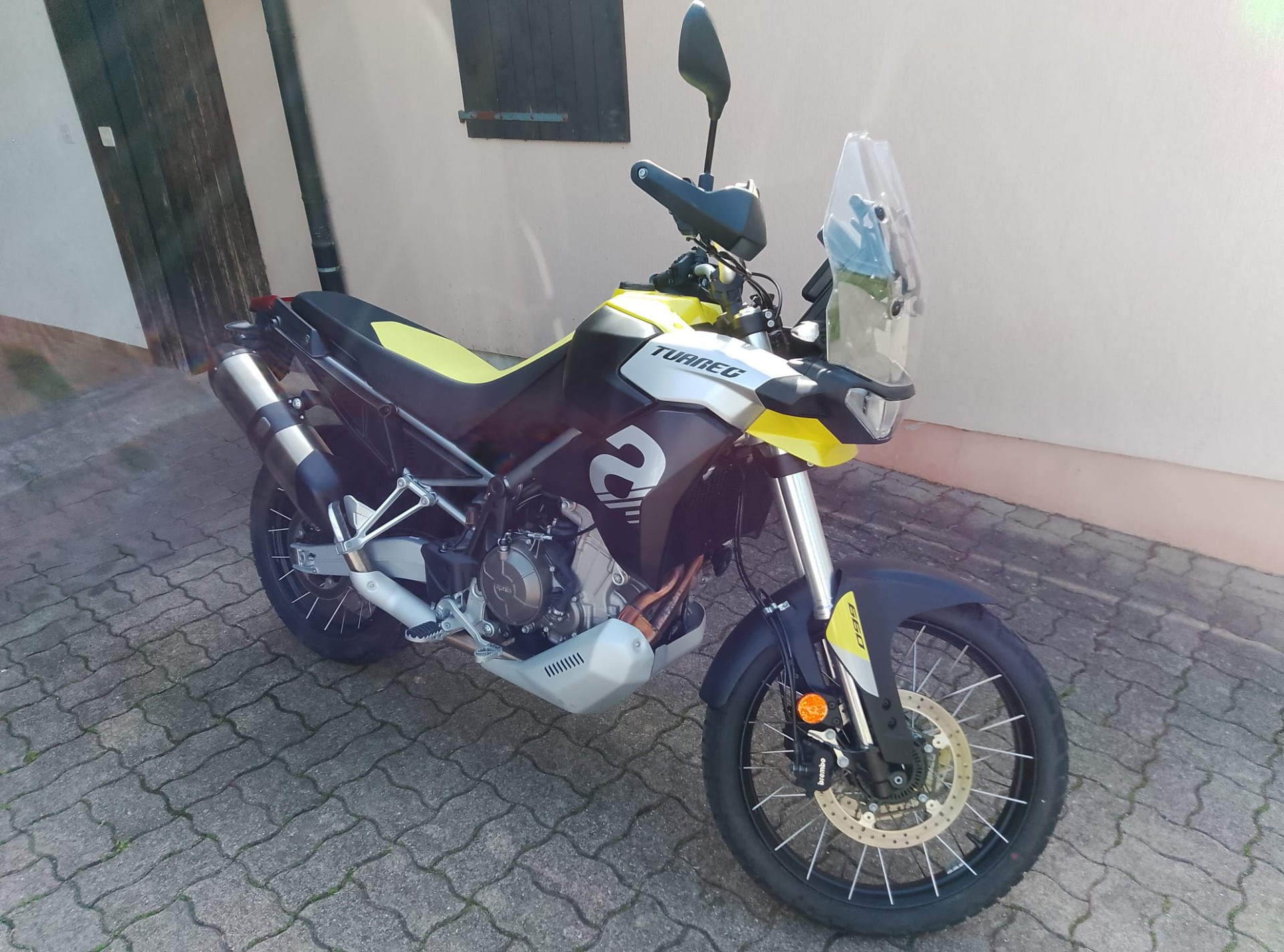 APRILIA Tuareg 660 Evocative