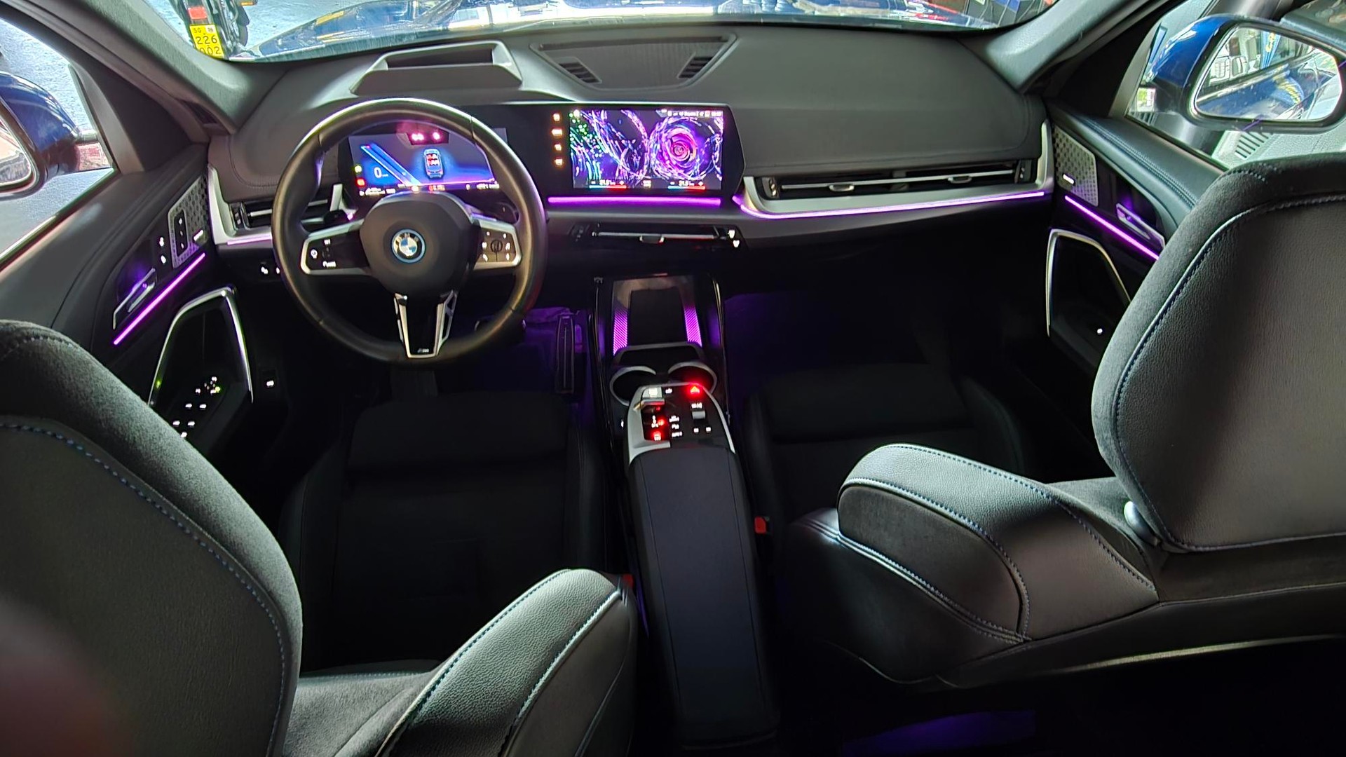 BMW X1 xDrive 30e M Sport-image-18