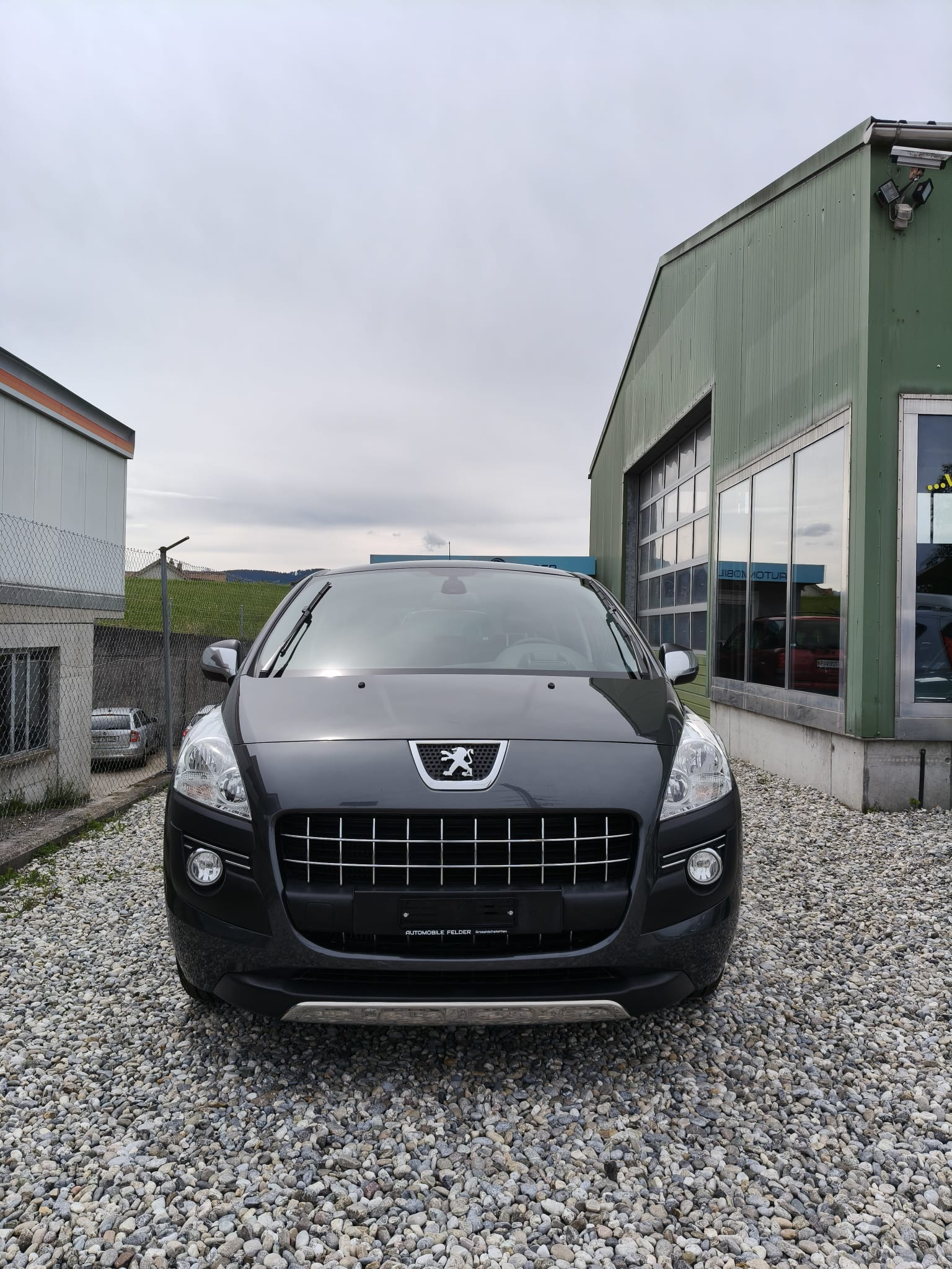 PEUGEOT 3008 1.6 16V T Platinum Tiptronic Sport Pack-image-1