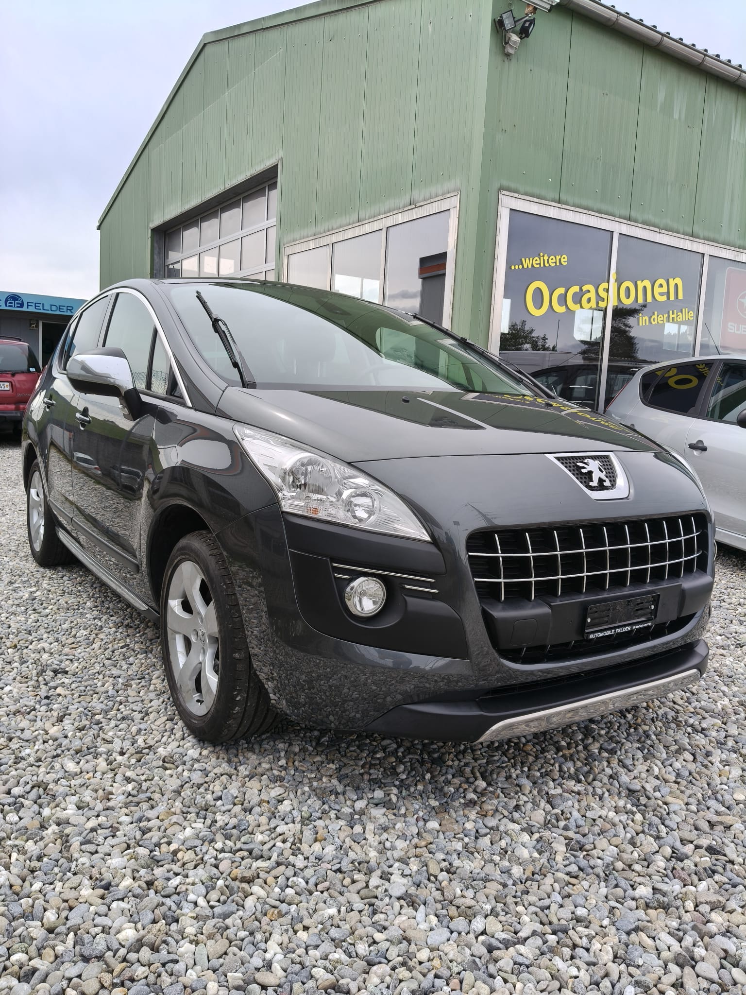 PEUGEOT 3008 1.6 16V T Platinum Tiptronic Sport Pack