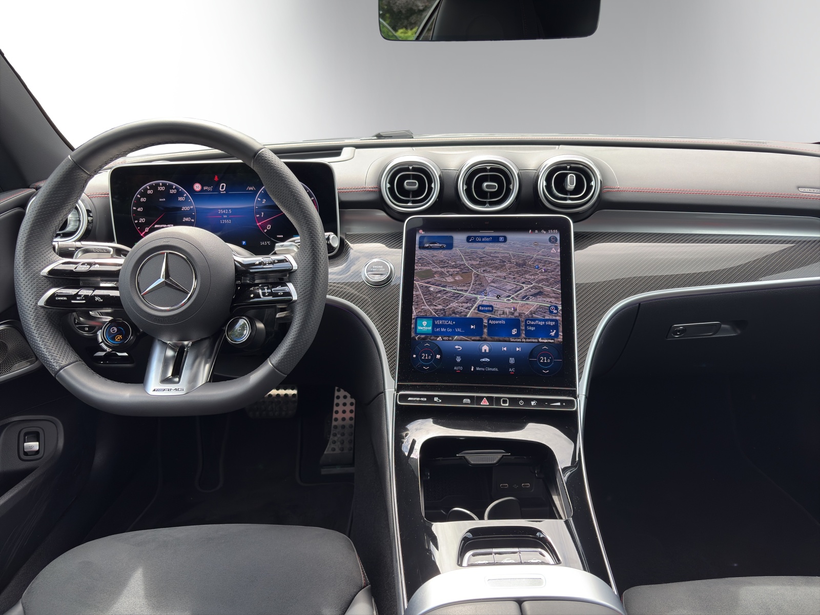 MERCEDES-BENZ CLE AMG 53 Cabrio 4Matic+ 9G-Tronic-image-10