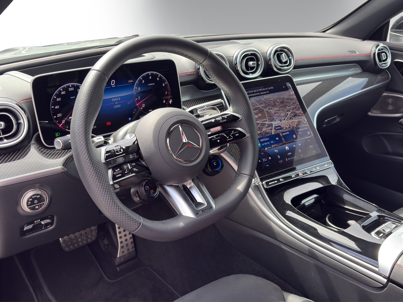 MERCEDES-BENZ CLE AMG 53 Cabrio 4Matic+ 9G-Tronic-image-7