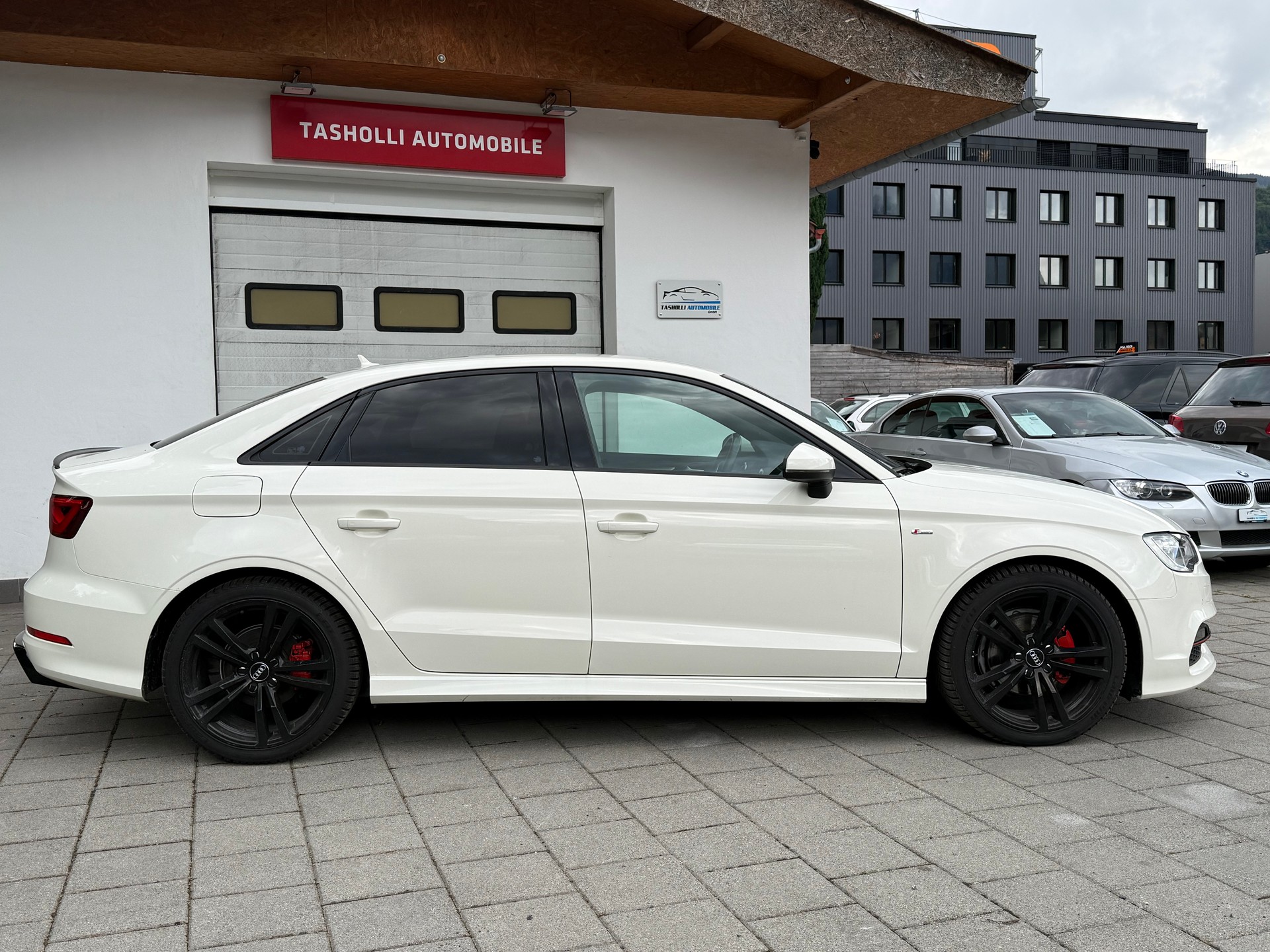AUDI A3 Limousine 2.0 TDI Attraction-image-7