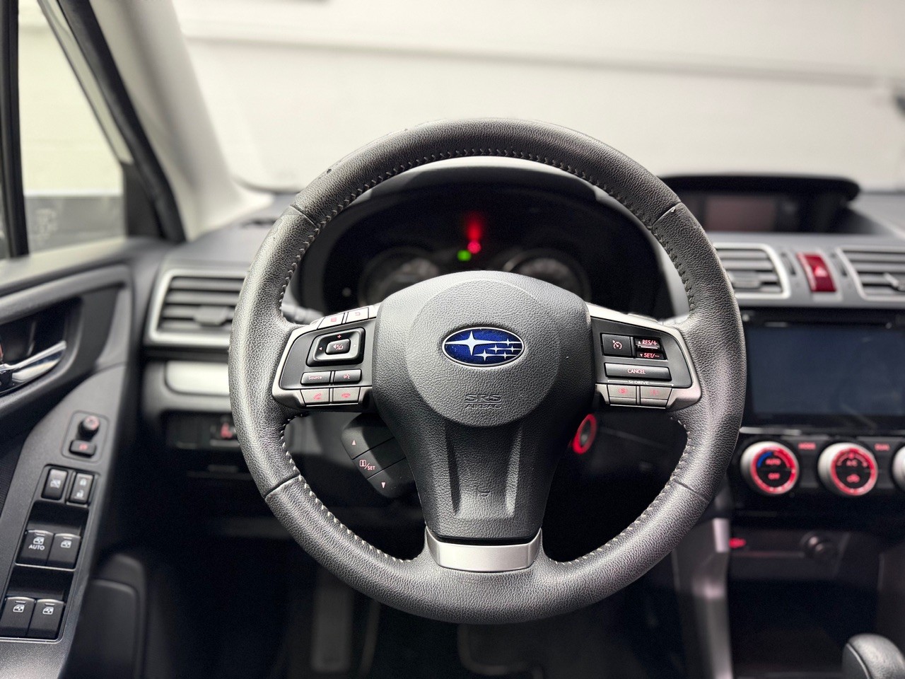 SUBARU Forester 2.0i Swiss Lineartronic | Rückfahrkamera | Tempomat | 4x4-image-16
