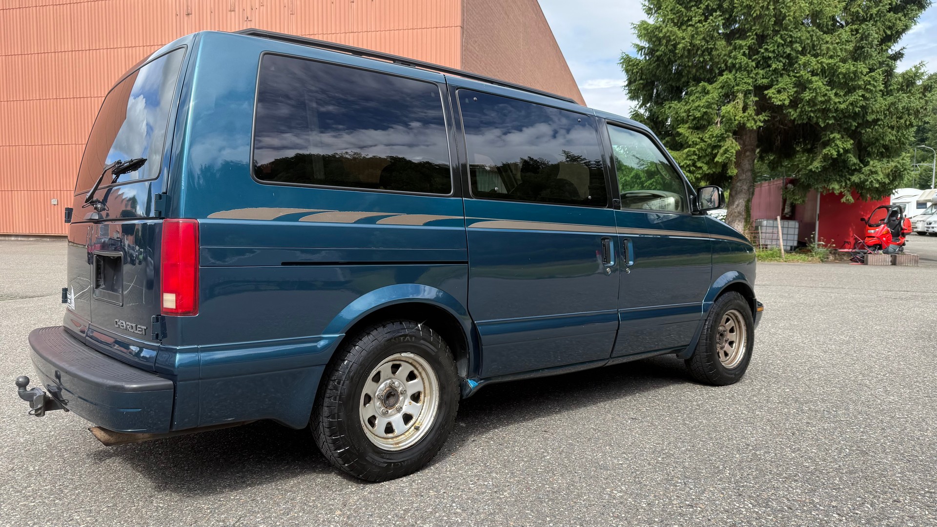 CHEVROLET 8 sitze Frisch ab MFK & Service-image-3