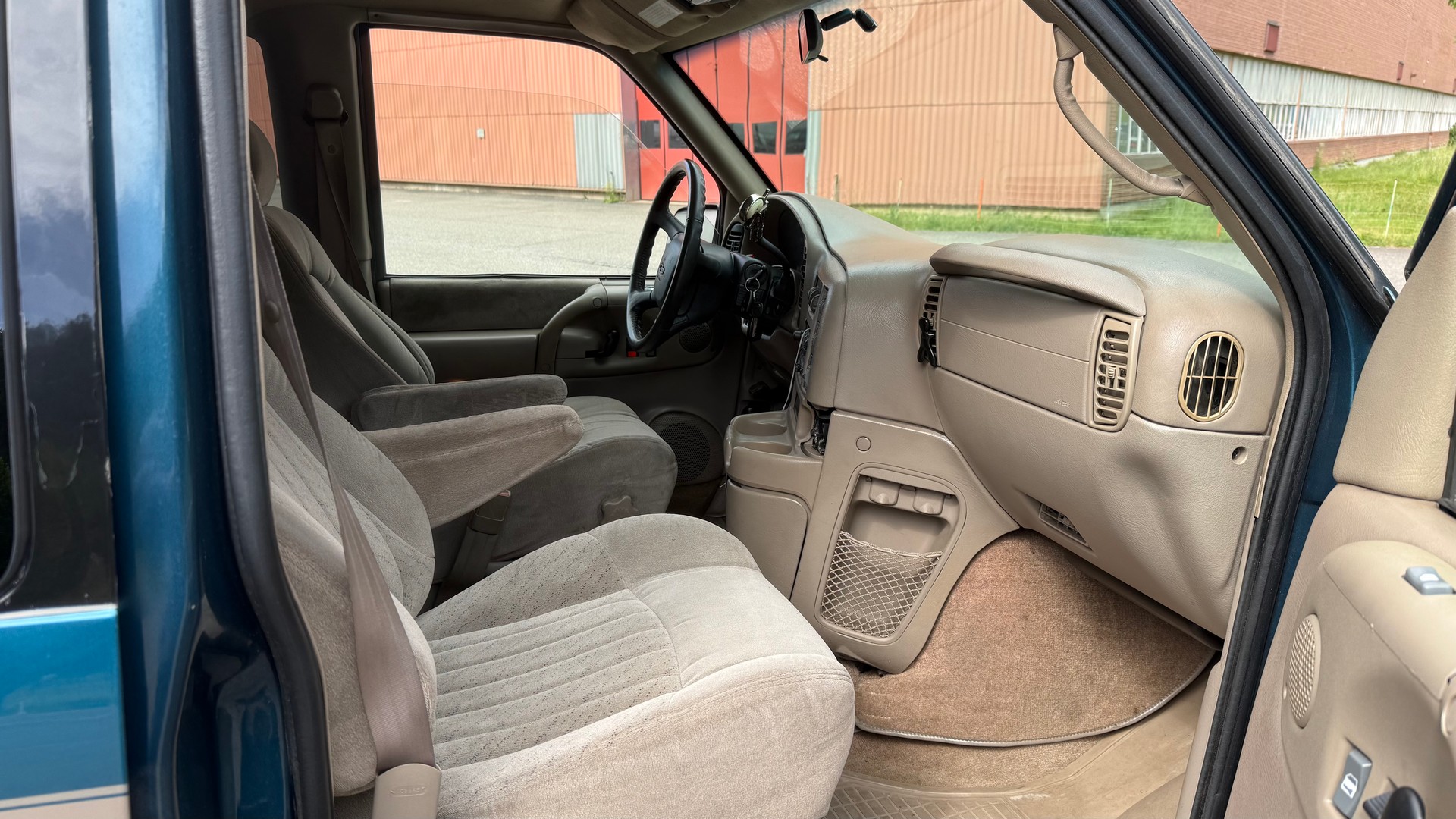 CHEVROLET 8 sitze Frisch ab MFK & Service-image-11
