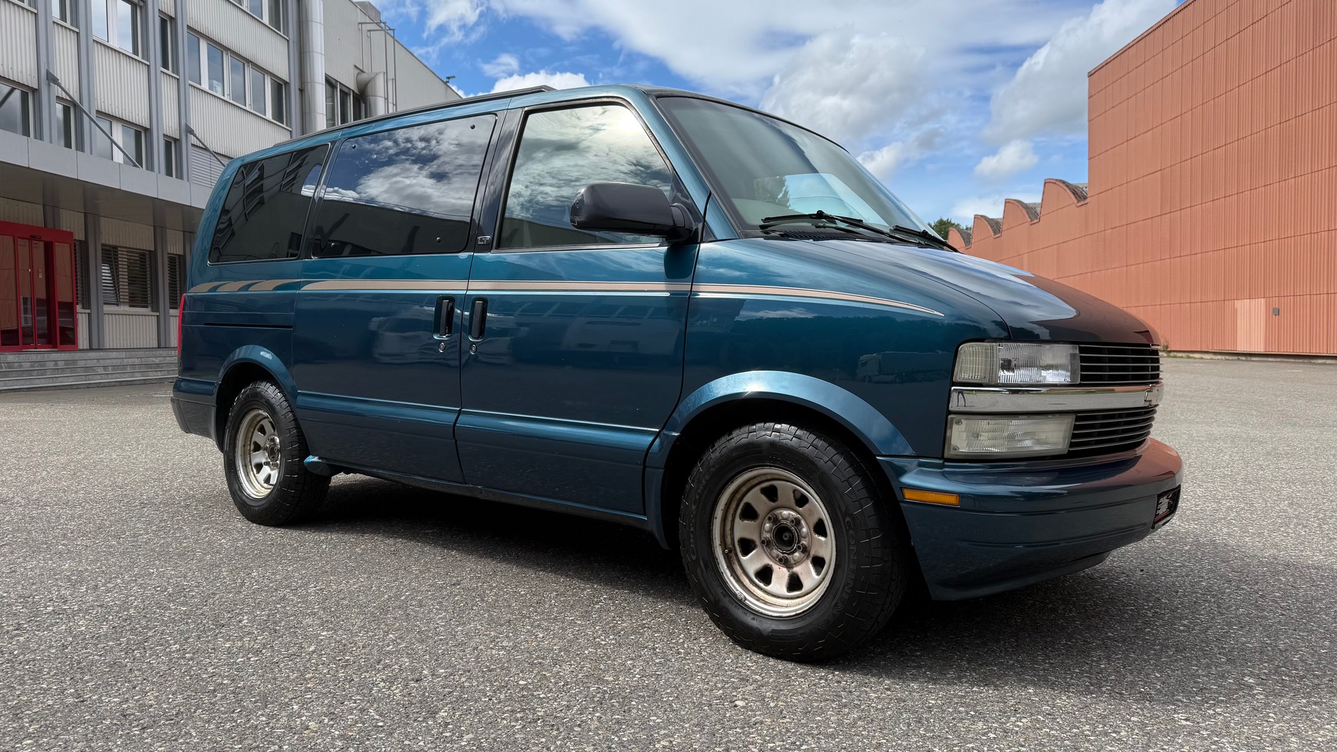 CHEVROLET 8 sitze Frisch ab MFK & Service-image-2