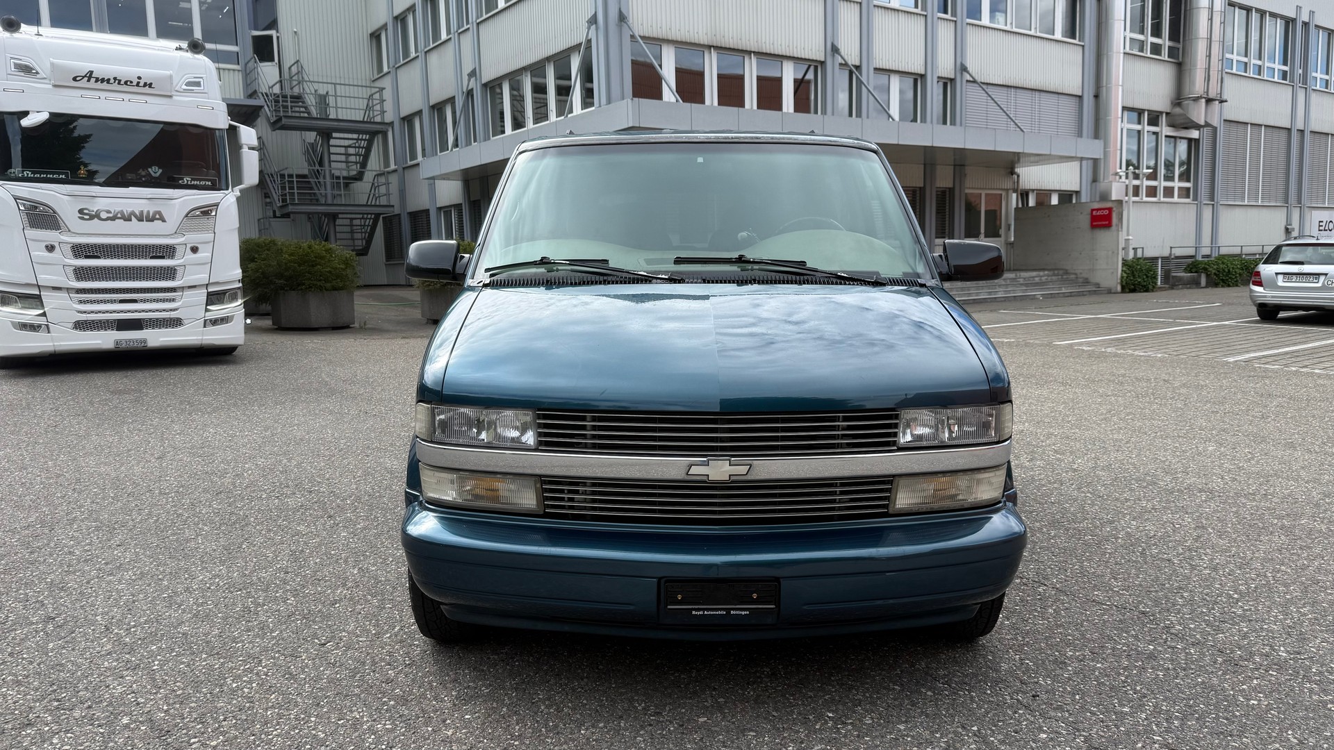 CHEVROLET 8 sitze Frisch ab MFK & Service
