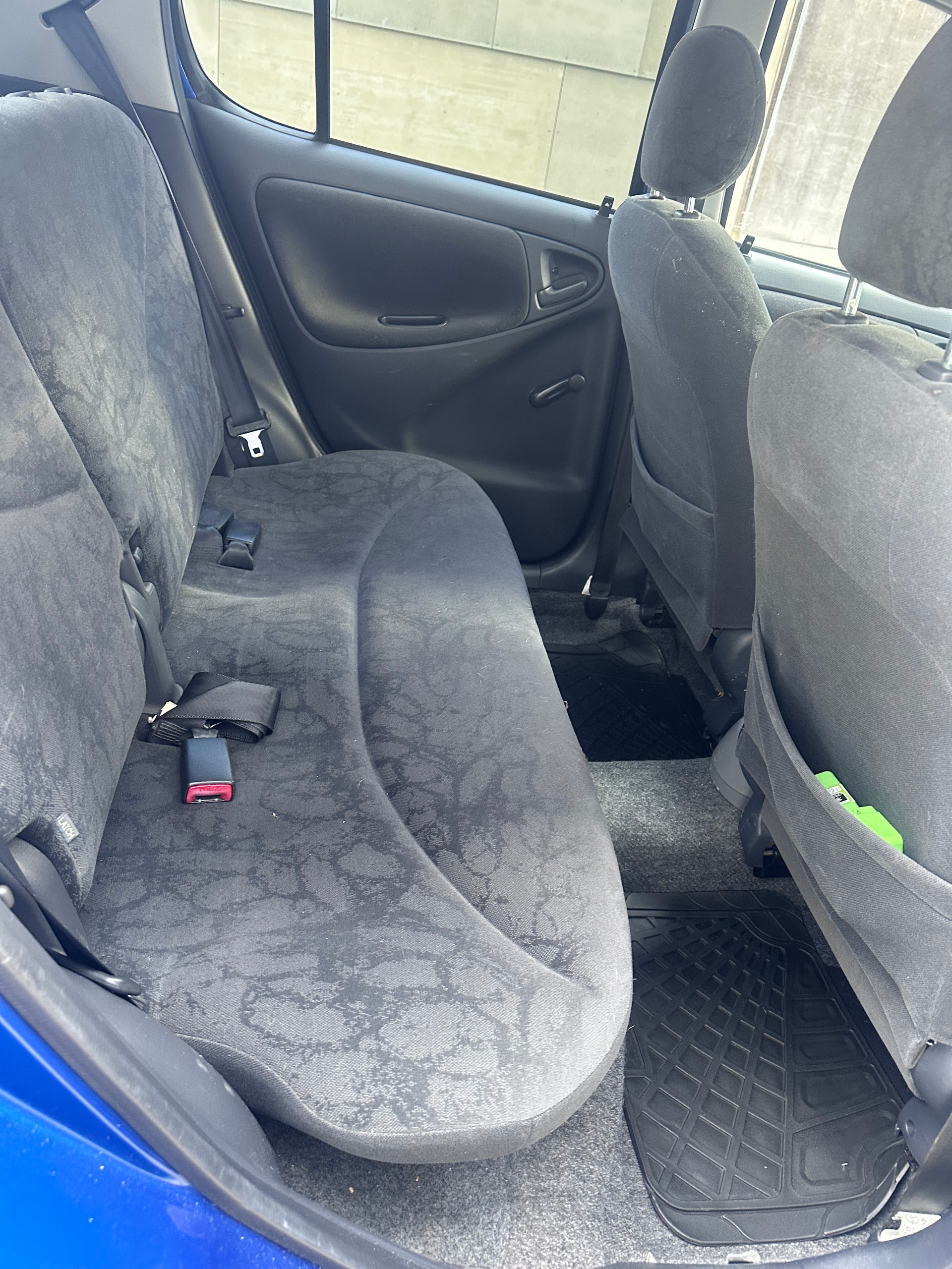 TOYOTA YARIS Automat-image-9