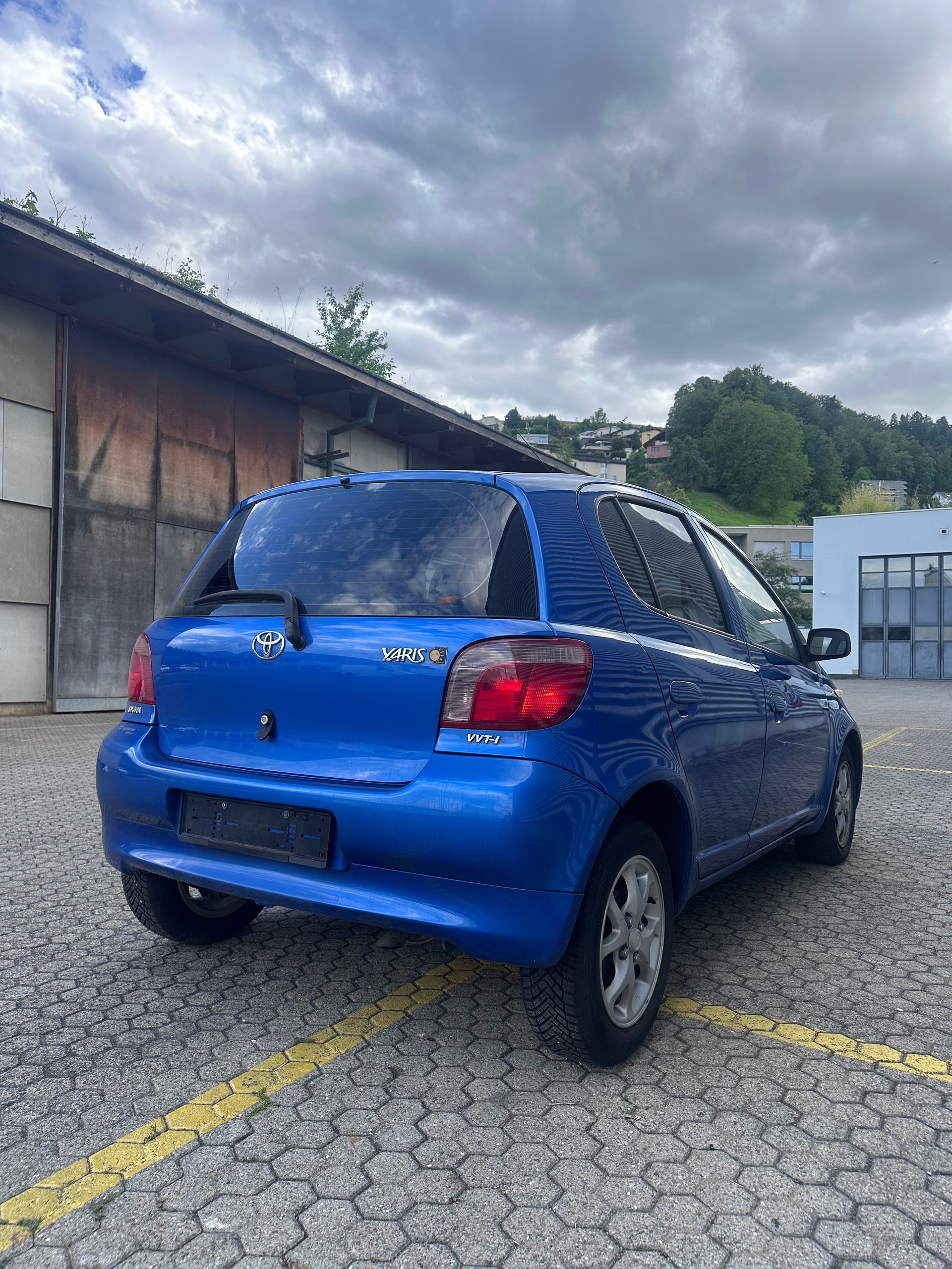 TOYOTA YARIS Automat-image-5