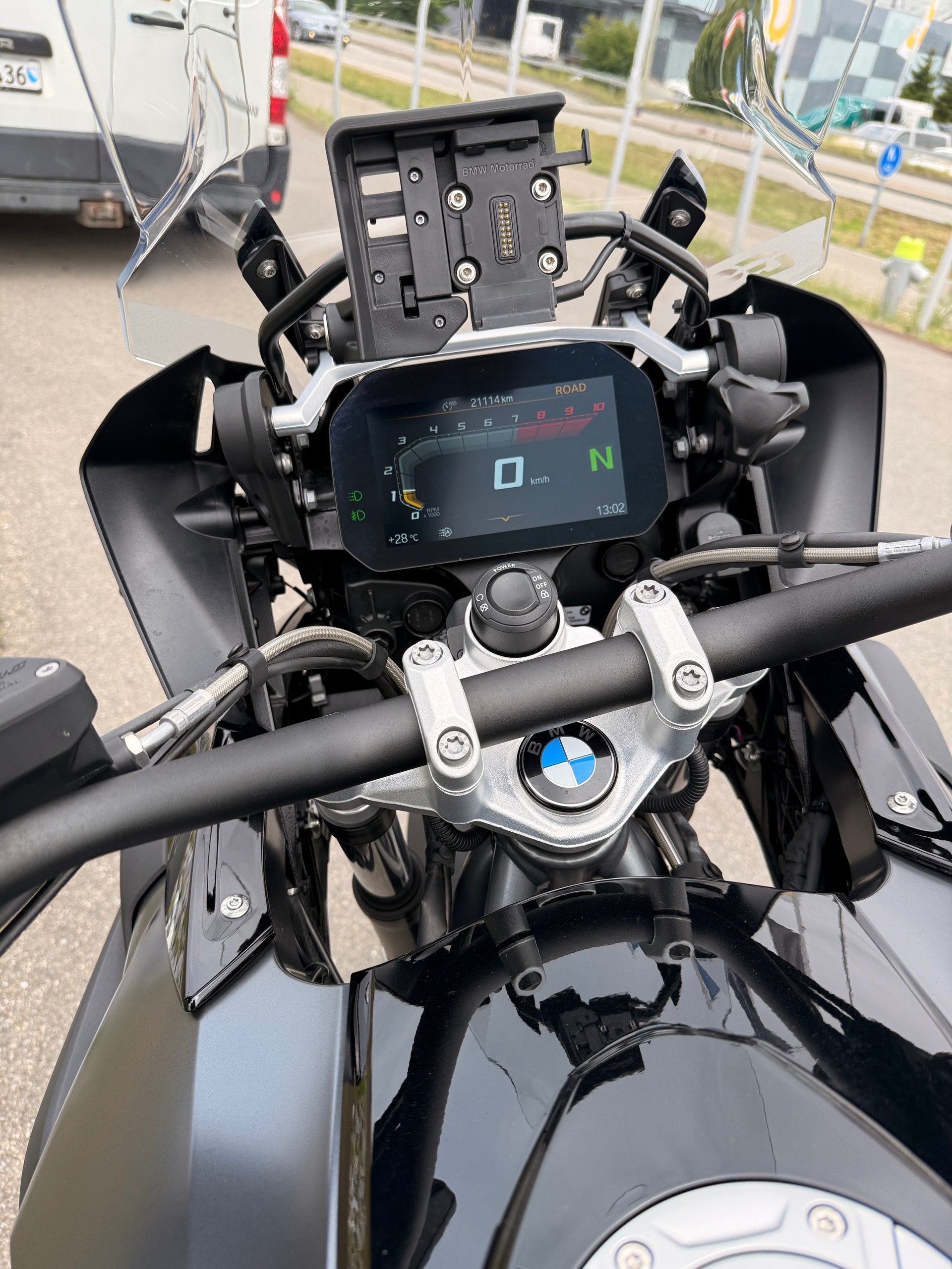 BMW R 1250 GS-image-4