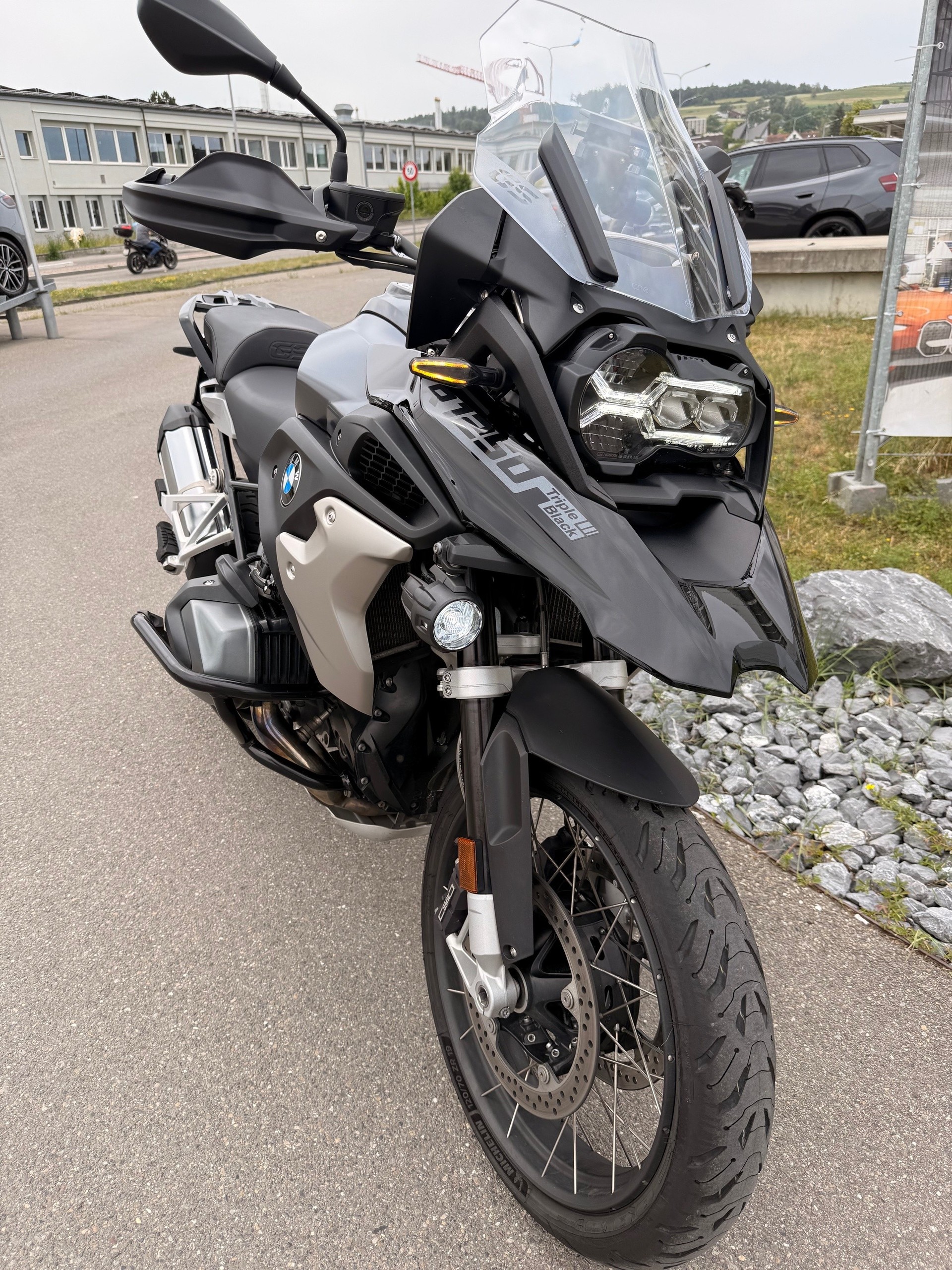 BMW R 1250 GS-image-3