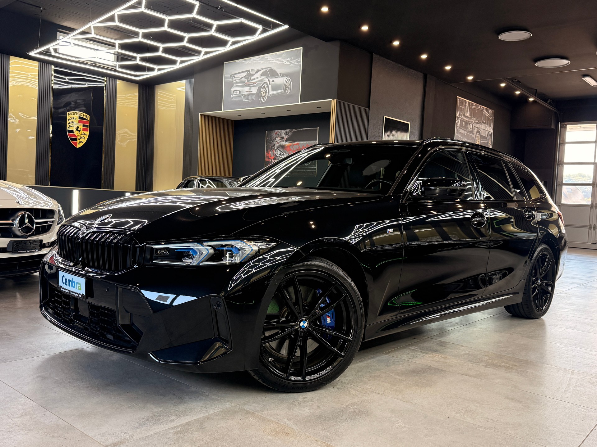 BMW 320d xDrive 48V Touring Steptronic M Sport