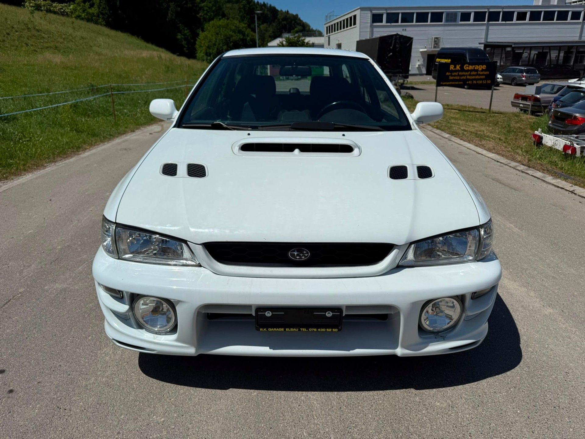 SUBARU Impreza 2.0 Turbo-image-1