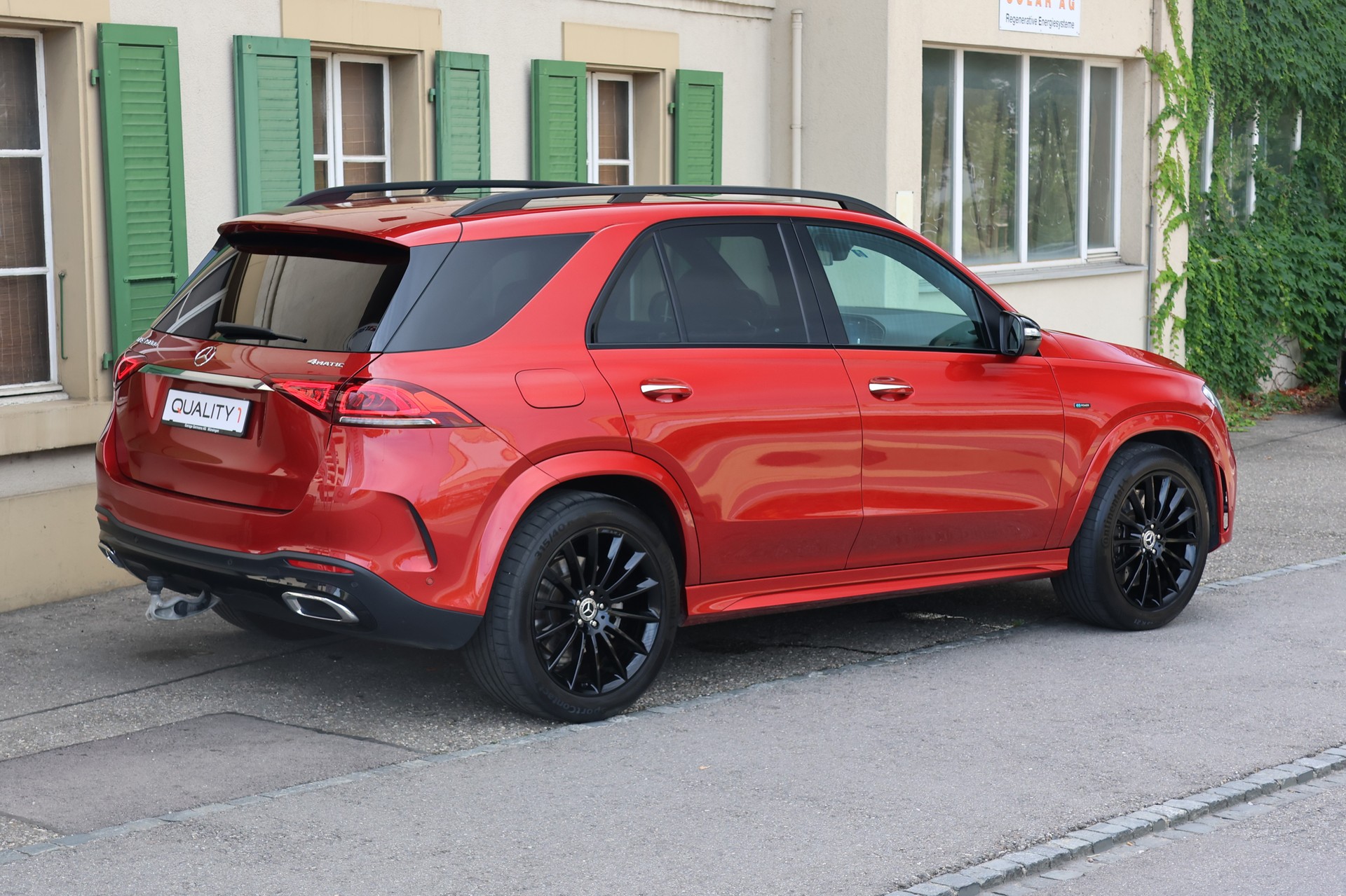 MERCEDES-BENZ GLE 350 de 4Matic AMG Line 9G-Tronic-image-5