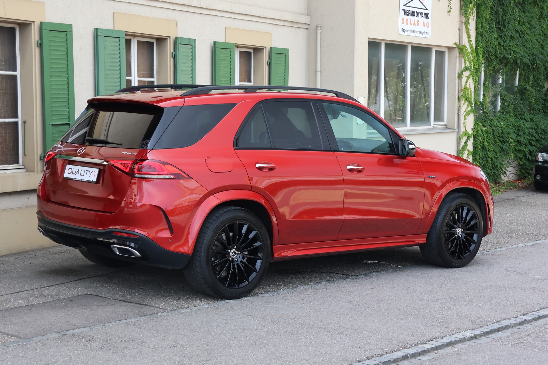 MERCEDES-BENZ GLE 350 de 4Matic AMG Line 9G-Tronic-image-4