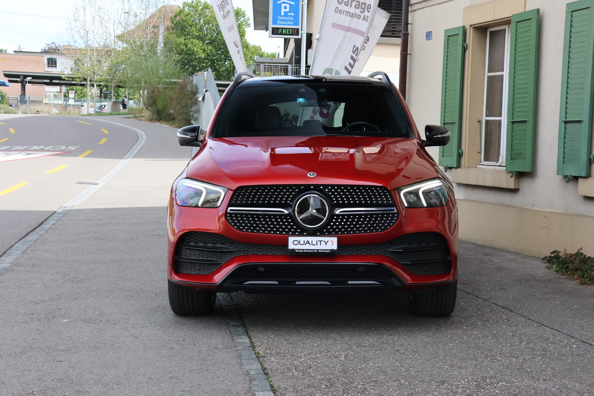 MERCEDES-BENZ GLE 350 de 4Matic AMG Line 9G-Tronic-showroom-element-1