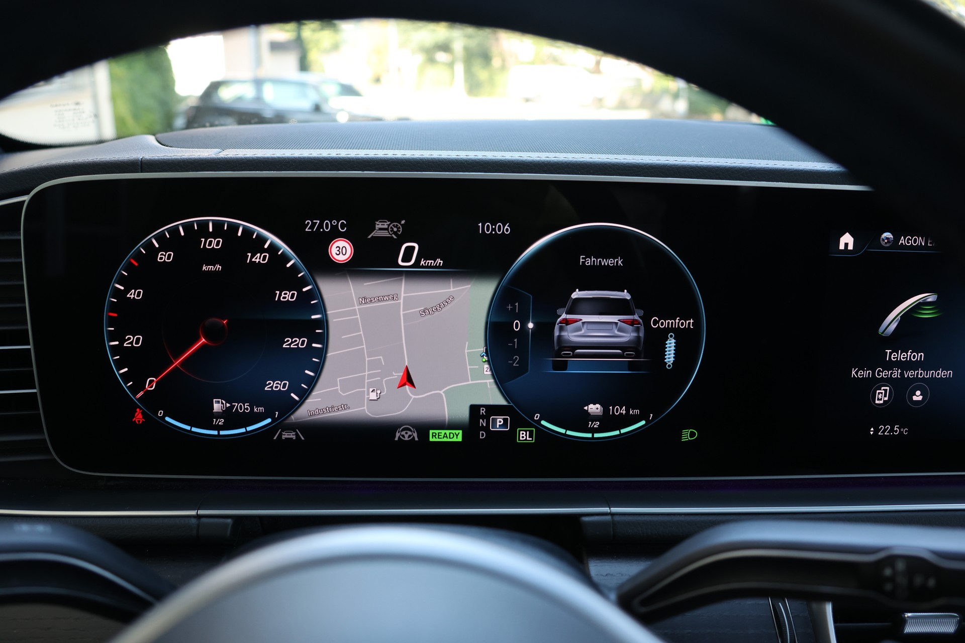 MERCEDES-BENZ GLE 350 de 4Matic AMG Line 9G-Tronic-image-18