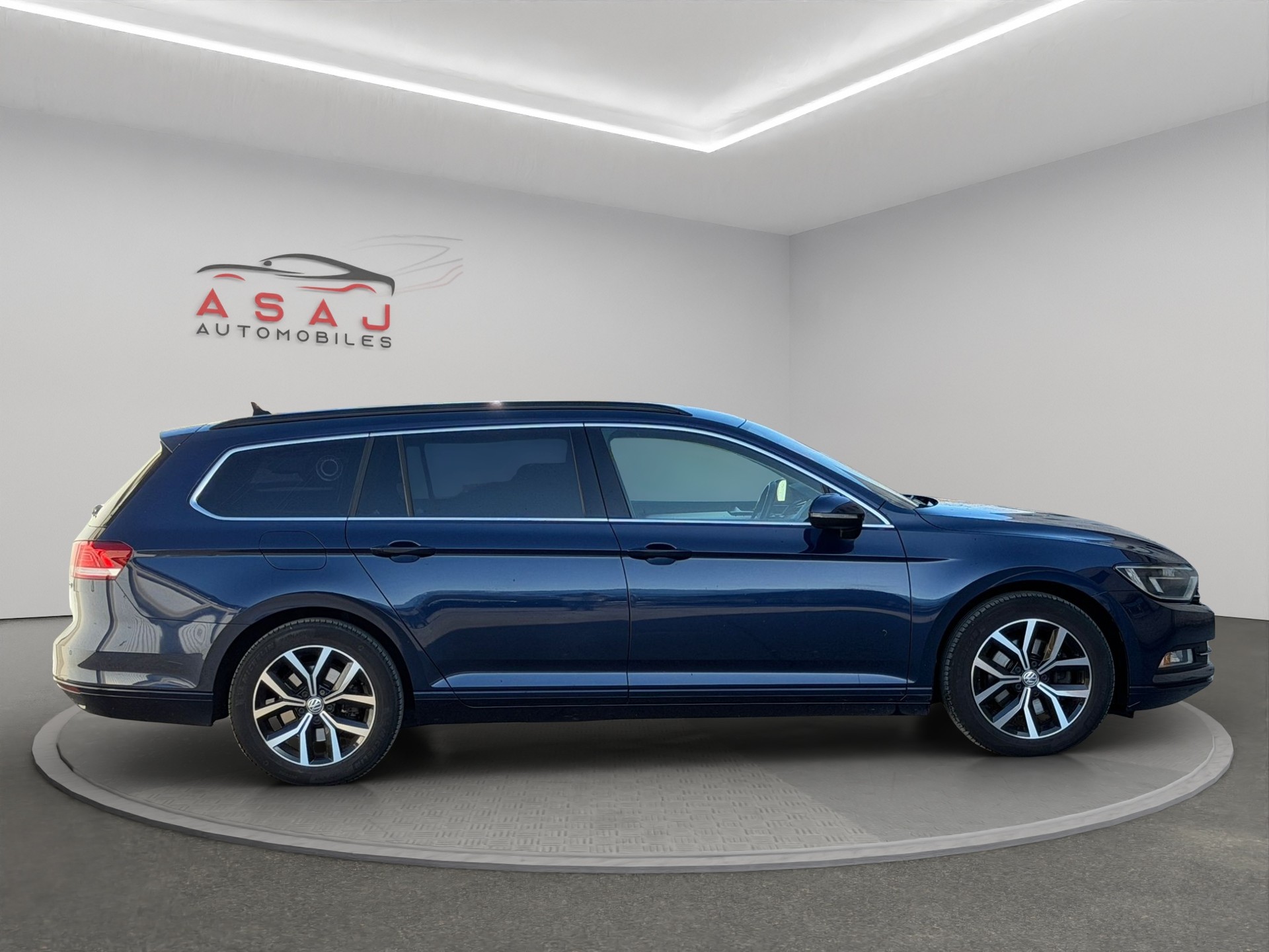 VW Passat Variant 2.0 TDI BMT Comfortline DSG-image-6