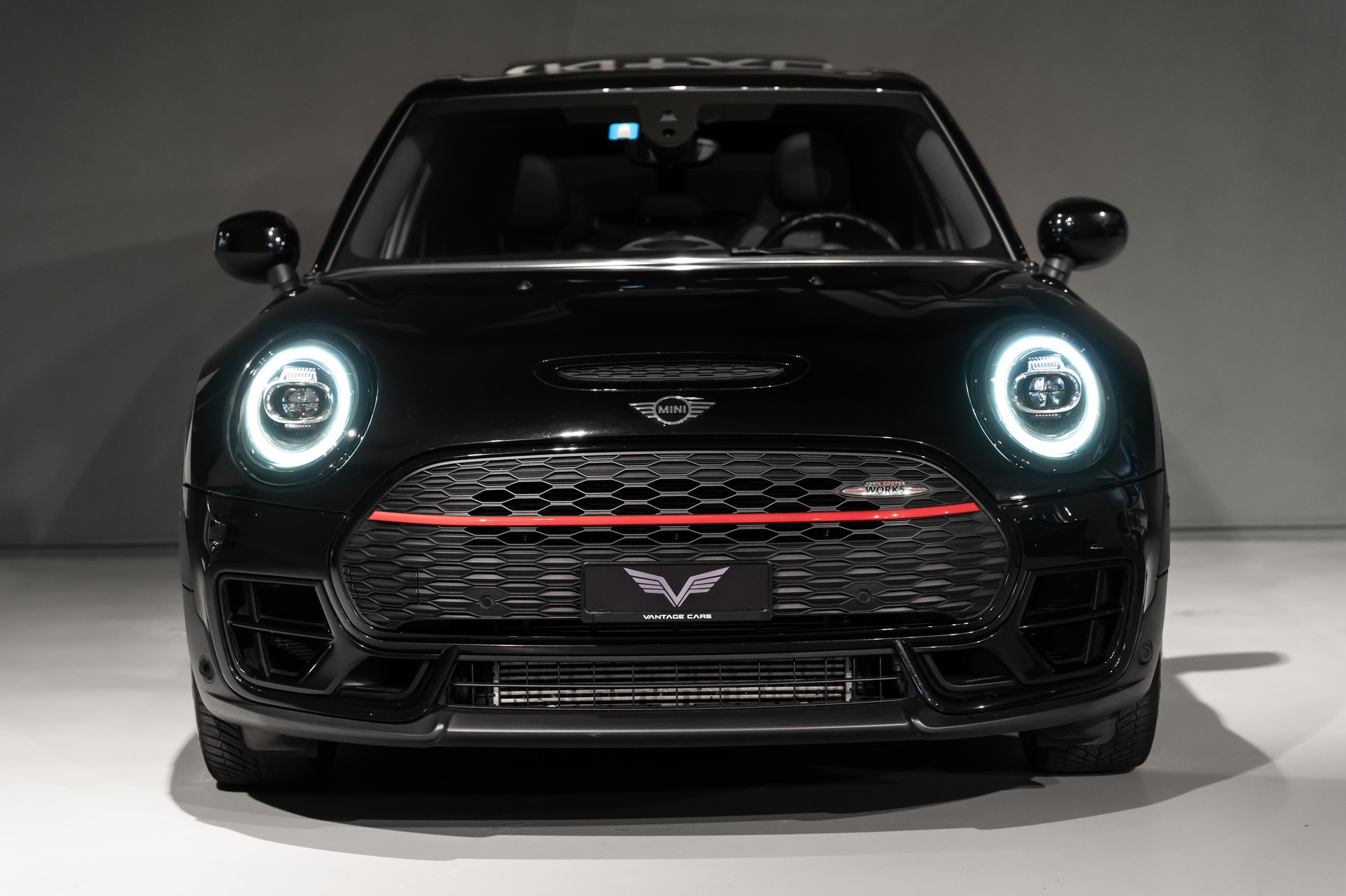 MINI Clubman F54 2.0i John Cooper Works ALL4-image-6