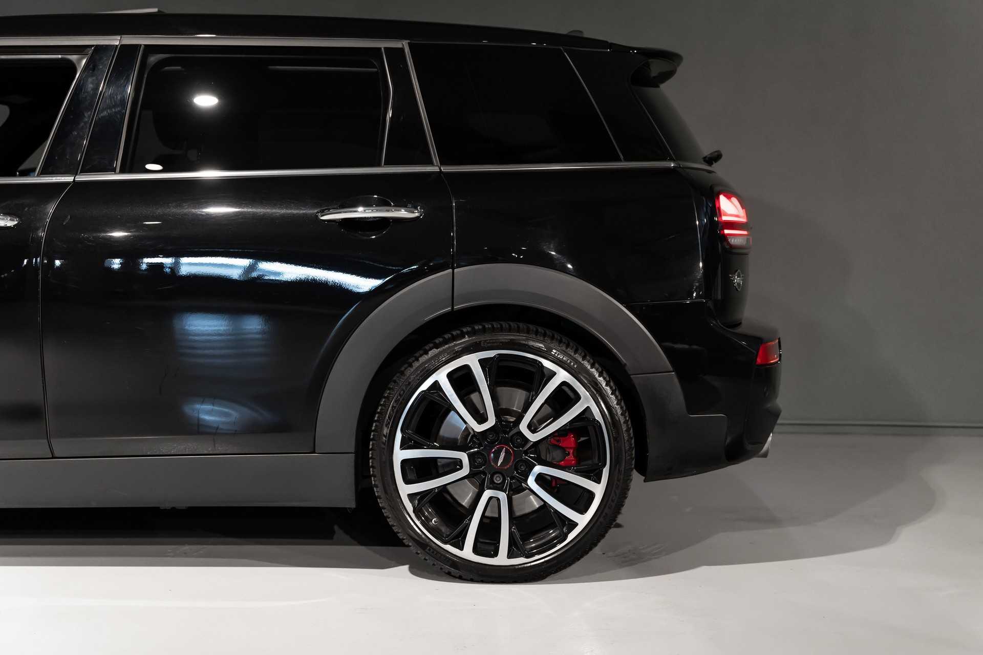 MINI Clubman F54 2.0i John Cooper Works ALL4-showroom-element-2