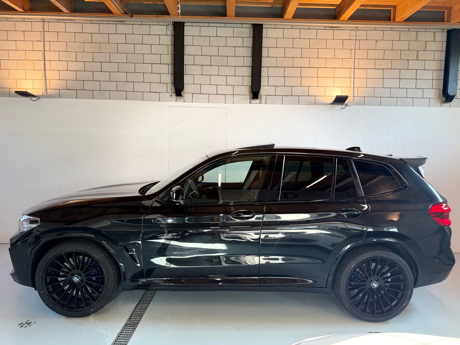 BMW X3 xDrive M Competition Steptronic-showroom-element-2
