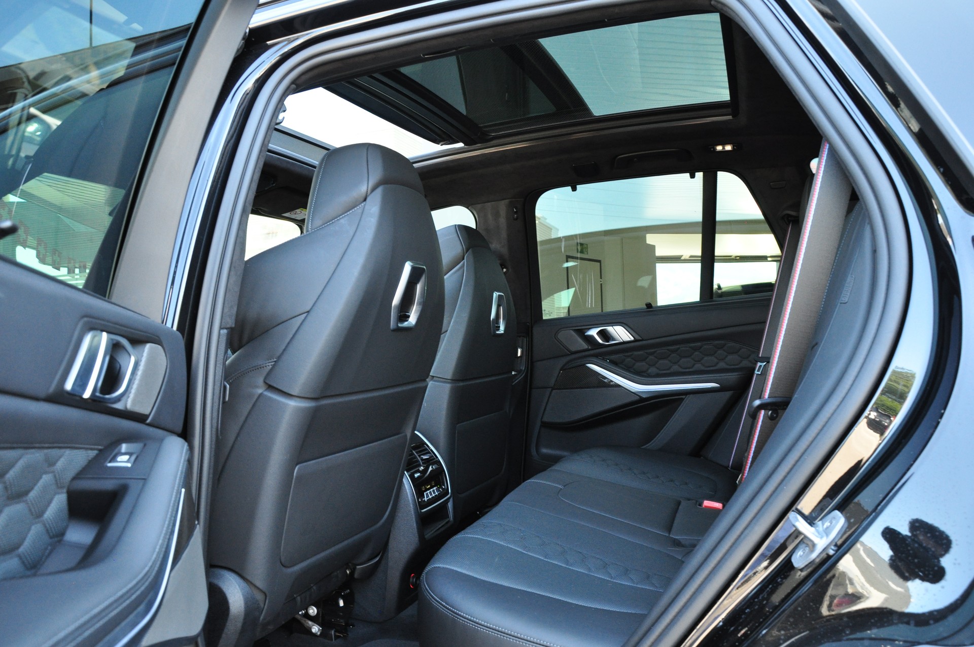 BMW X5M Competition *FACELIFT"-image-25