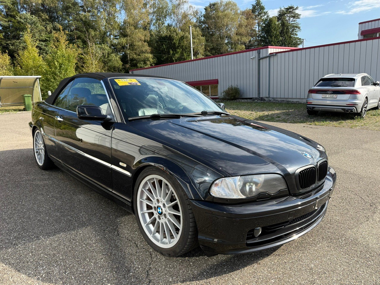 BMW 323Ci Cabriolet-image-1