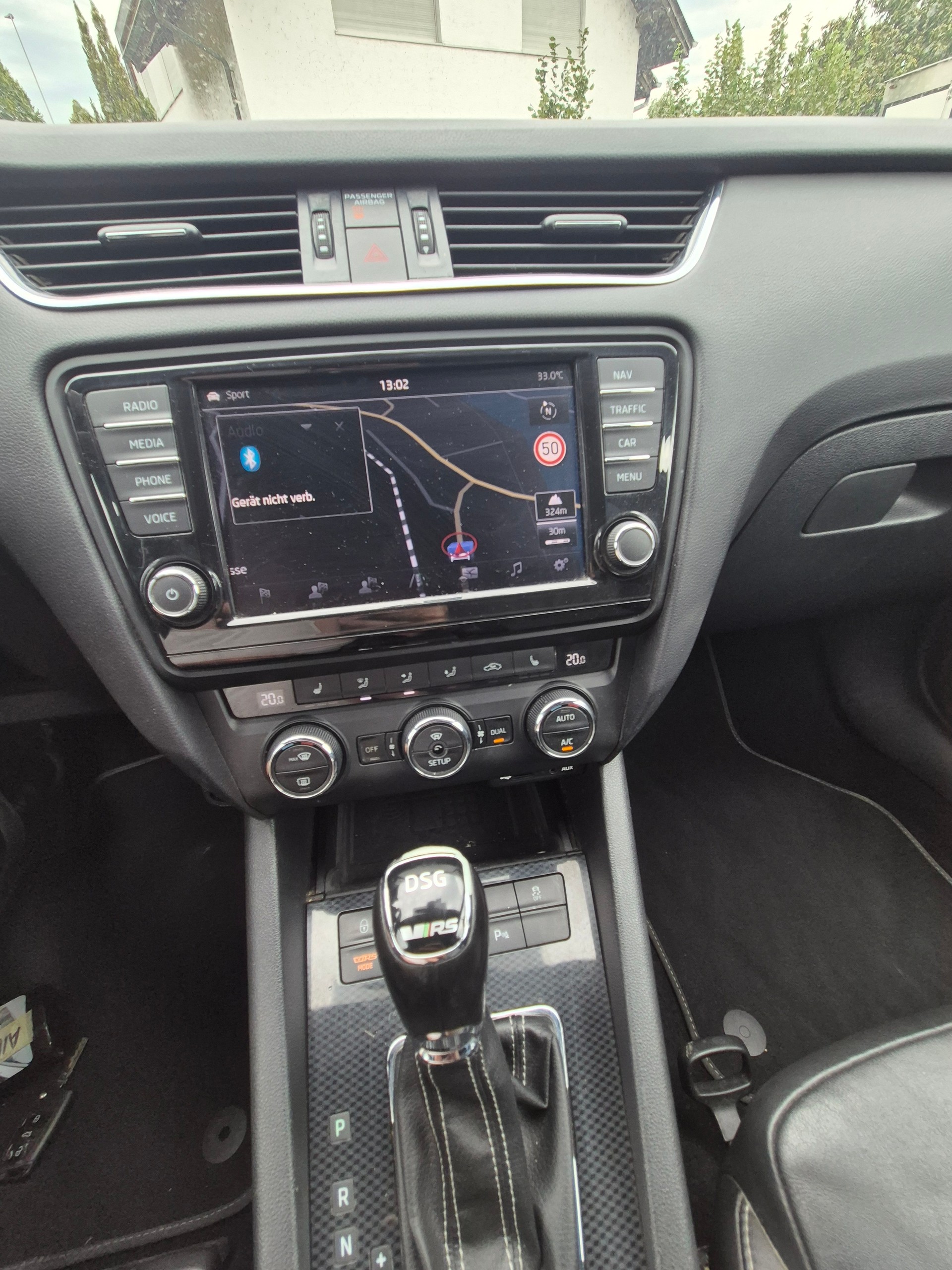SKODA Octavia Combi 2.0 TDI RS DSG-image-11