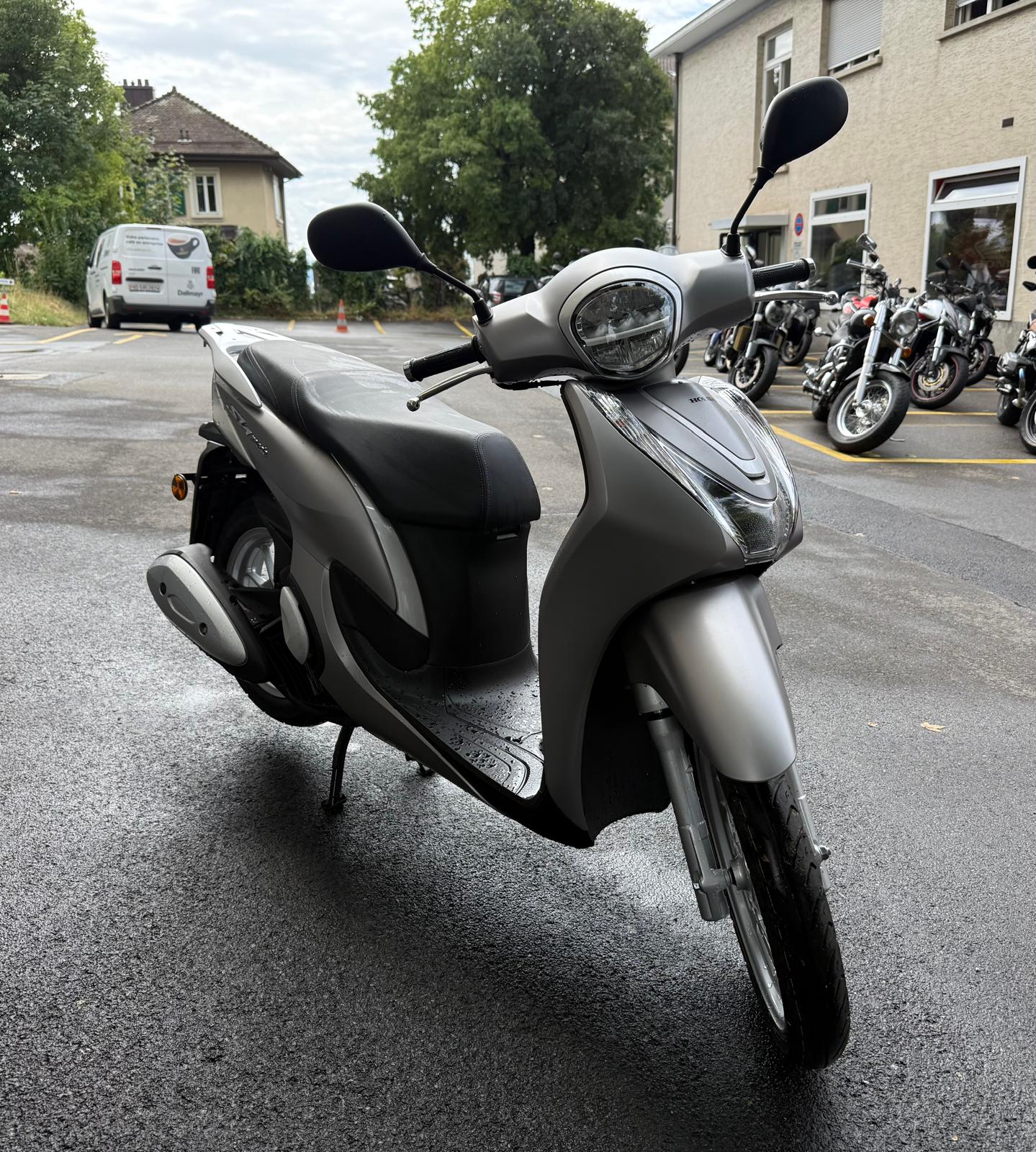 HONDA SH 125 i Mode-image-1