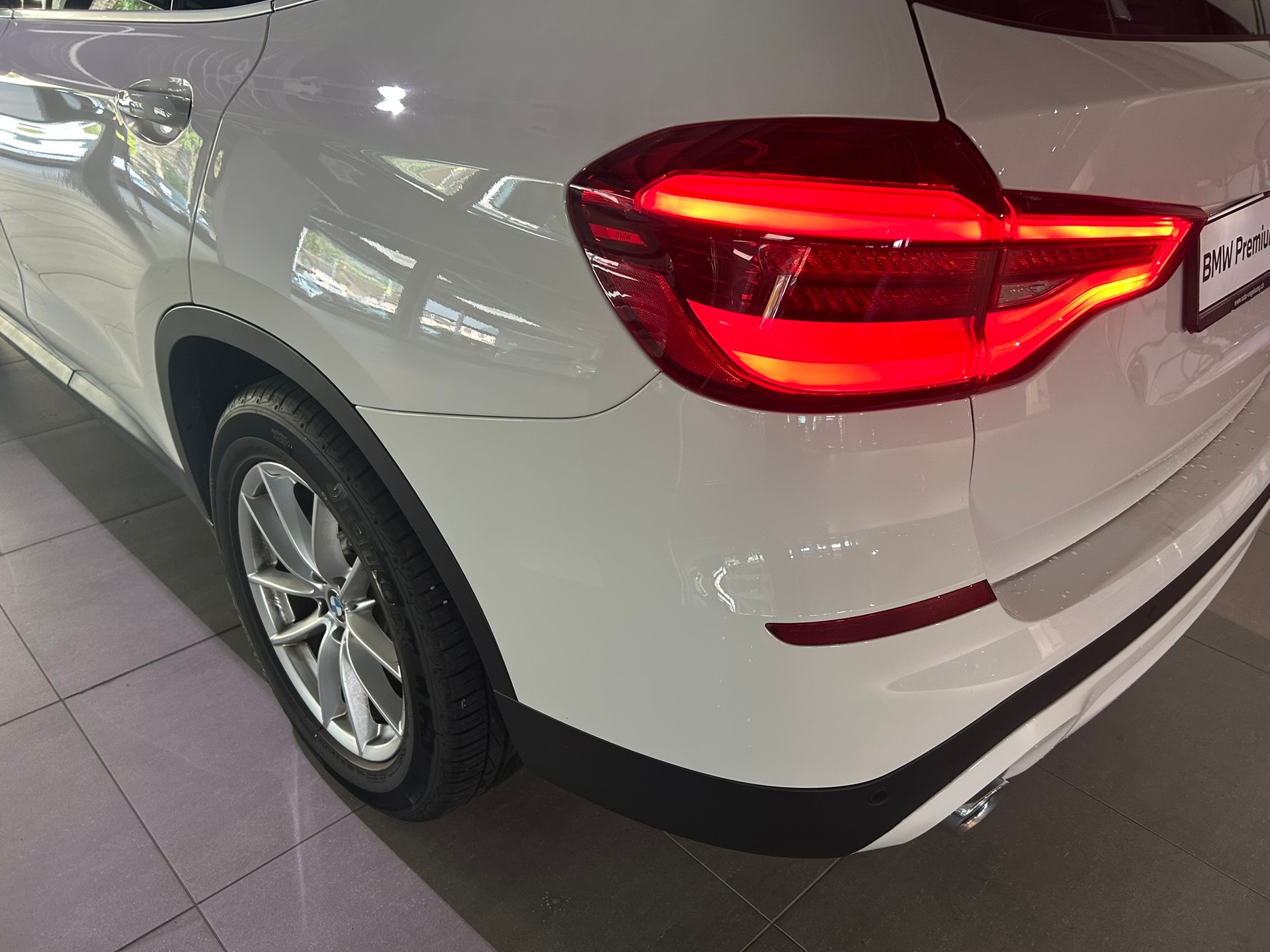 BMW X3 xDrive 20d Steptronic-image-22