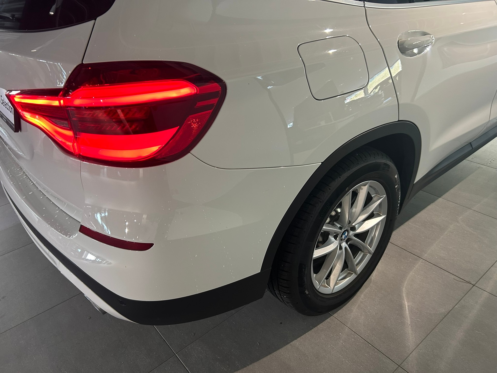 BMW X3 xDrive 20d Steptronic-image-23