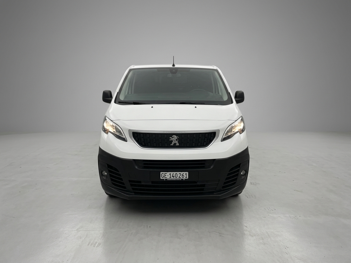 PEUGEOT 50 kWh Premium-image-1